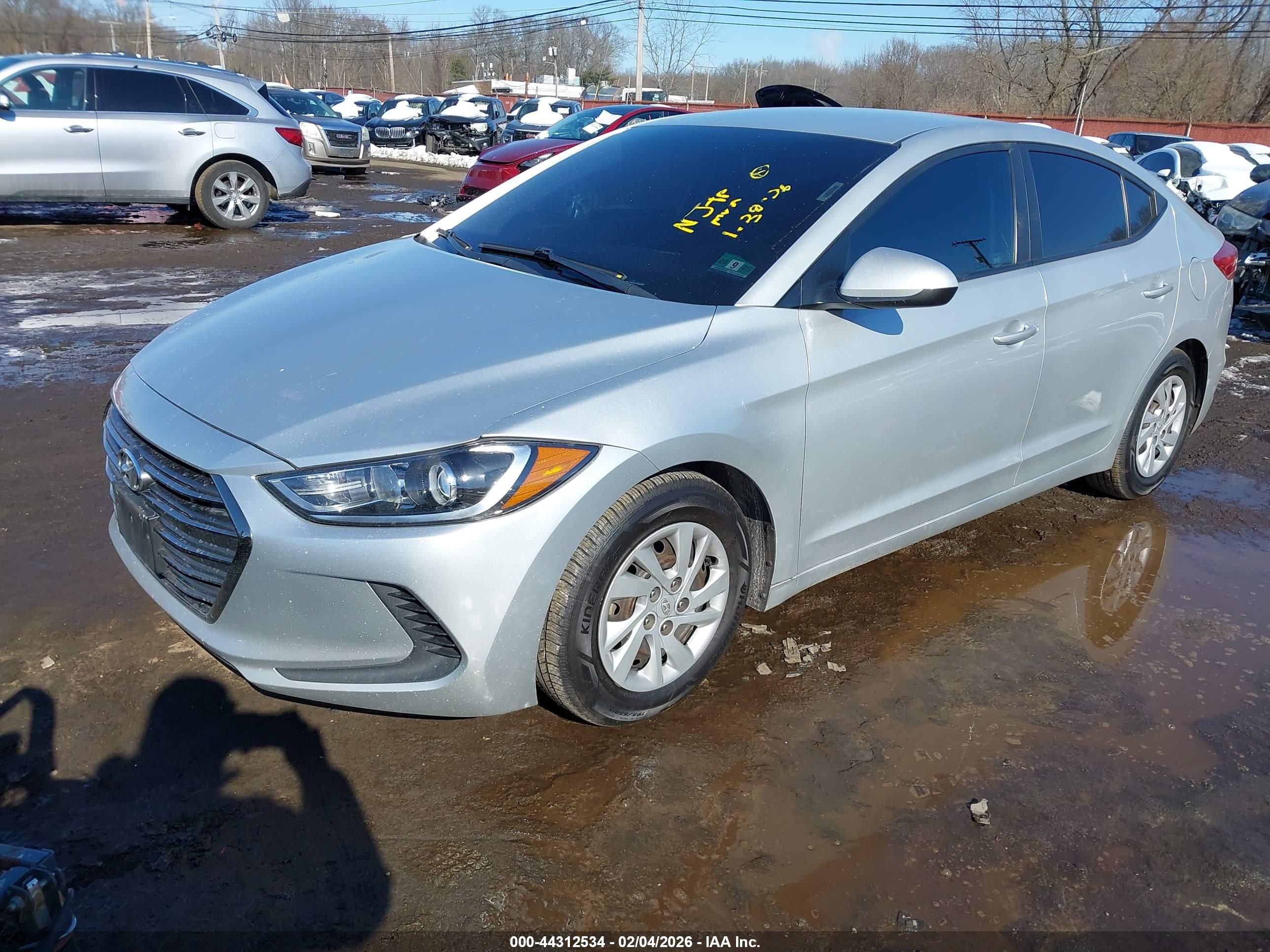 HYUNDAI ELANTRA image 2