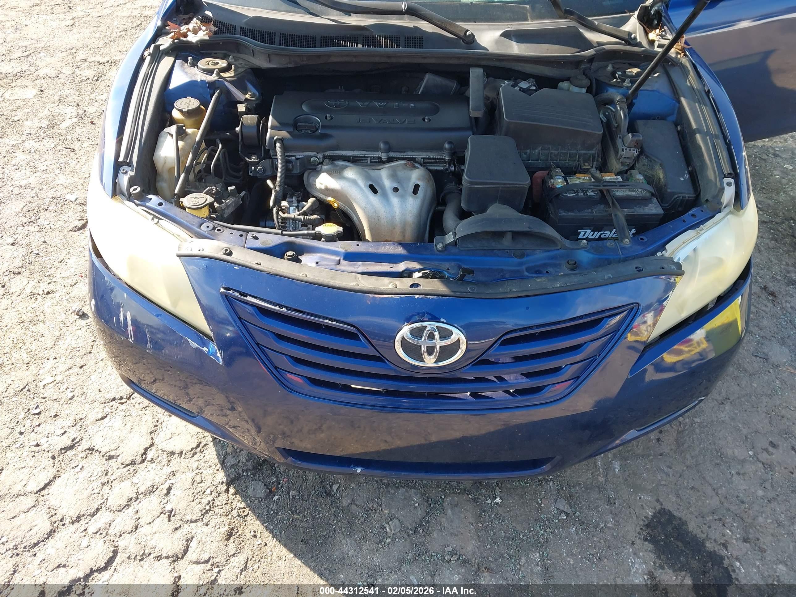 TOYOTA CAMRY image 10