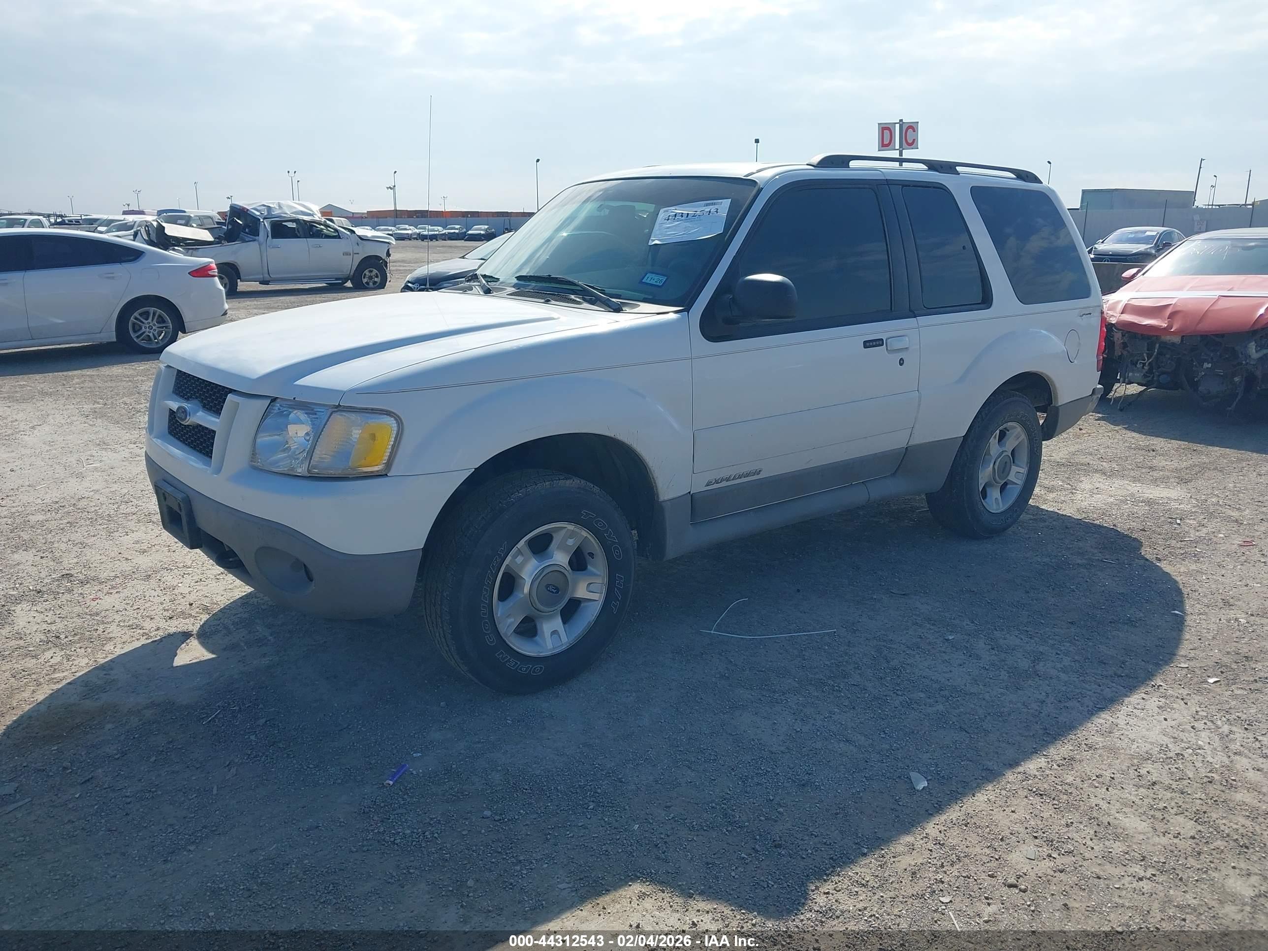 FORD EXPLORER image 2