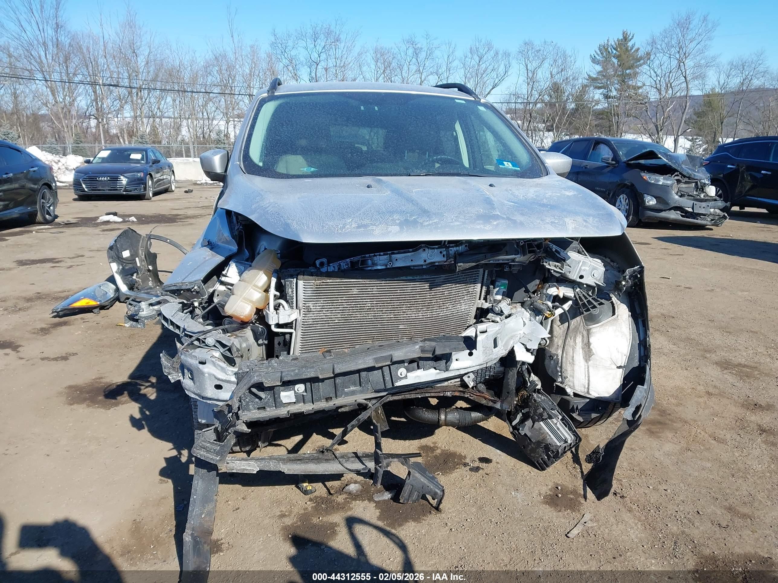 FORD ESCAPE image 6