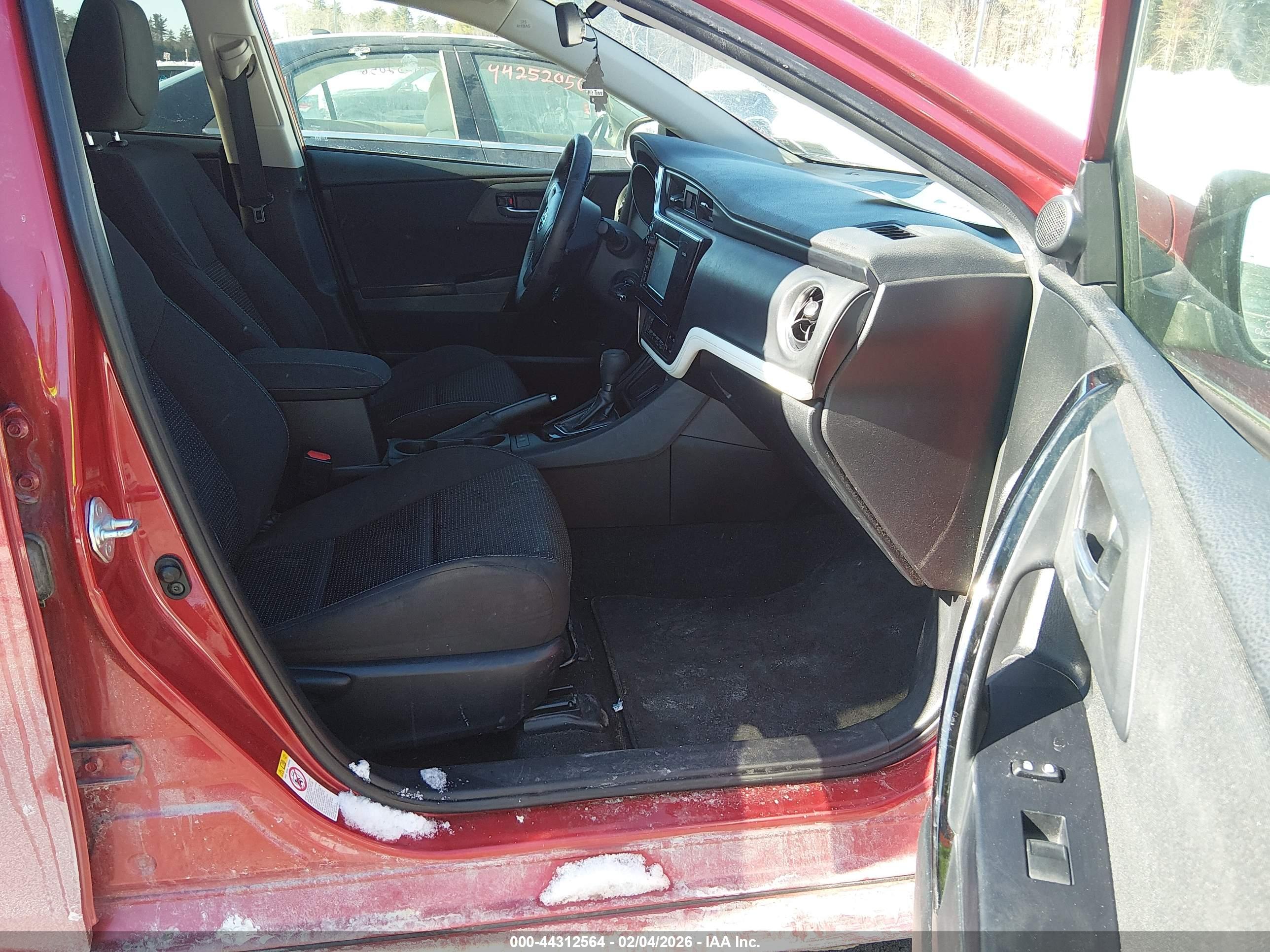 TOYOTA COROLLA image 5