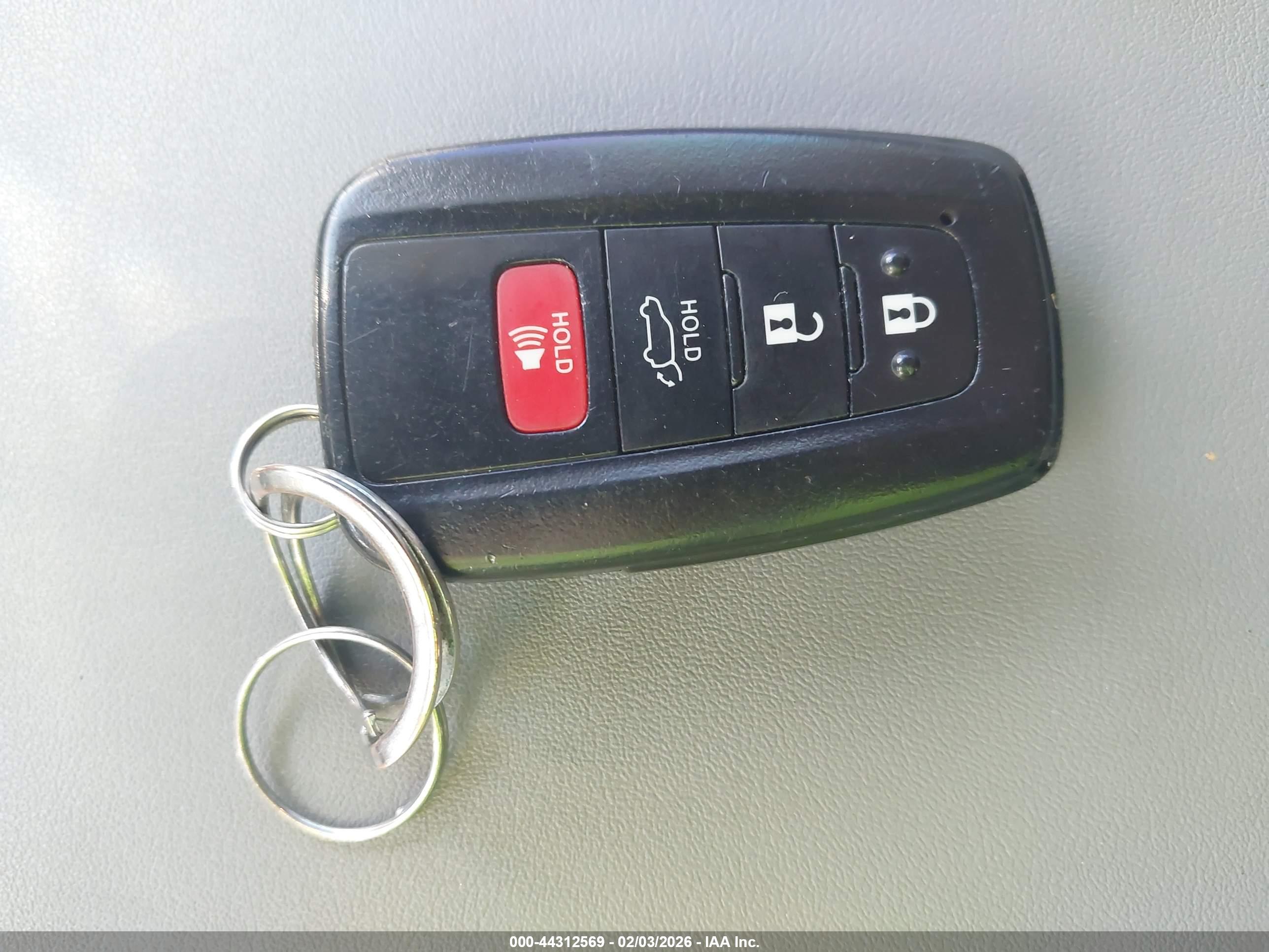 TOYOTA HIGHLANDER image 11