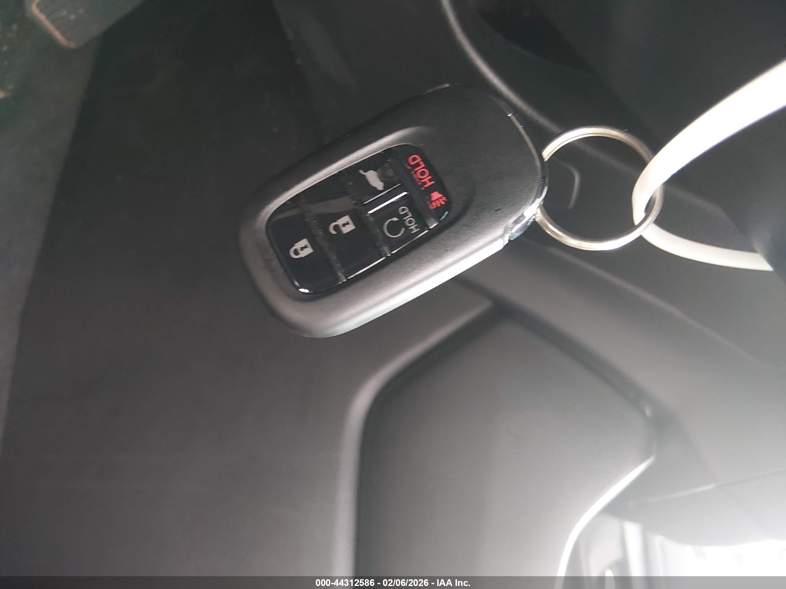 HONDA CR-V image 11