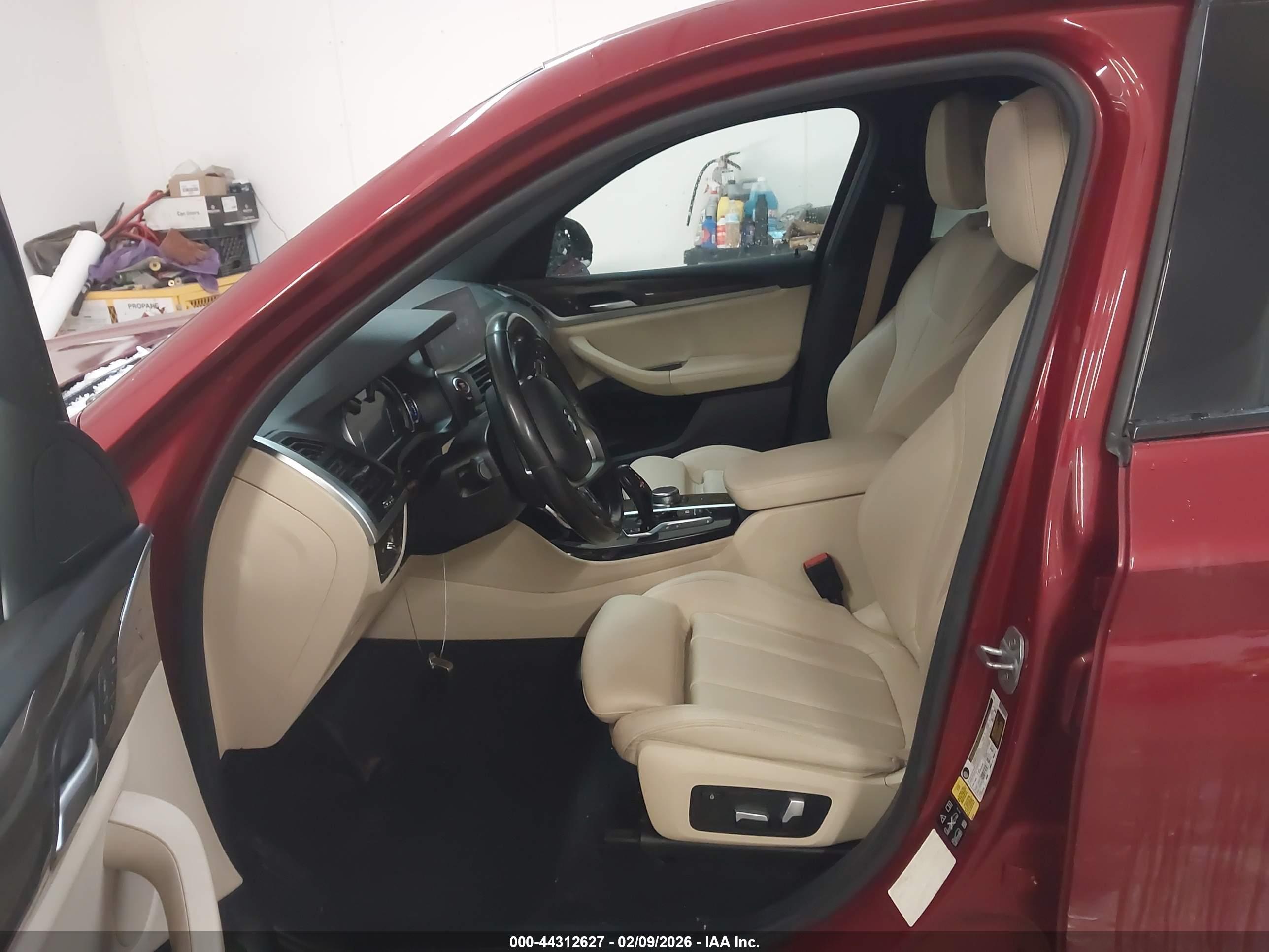 BMW X4 image 5