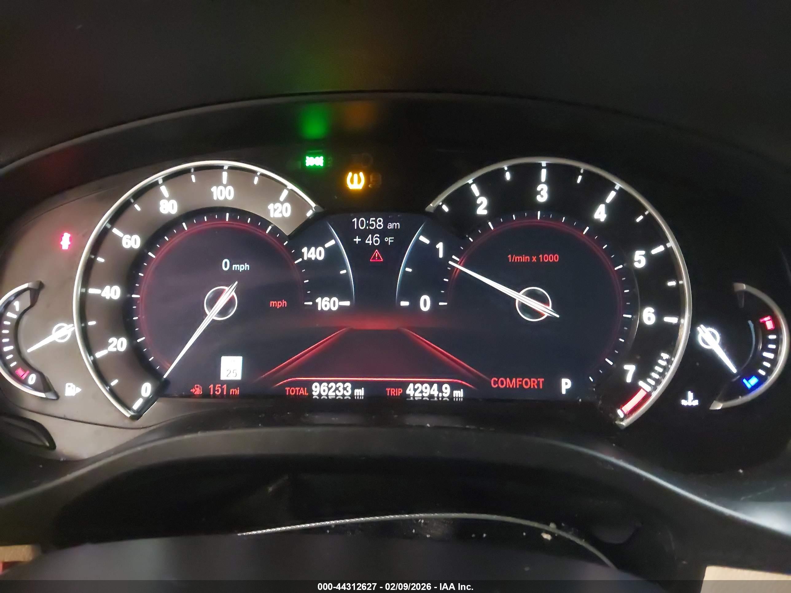 BMW X4 image 7