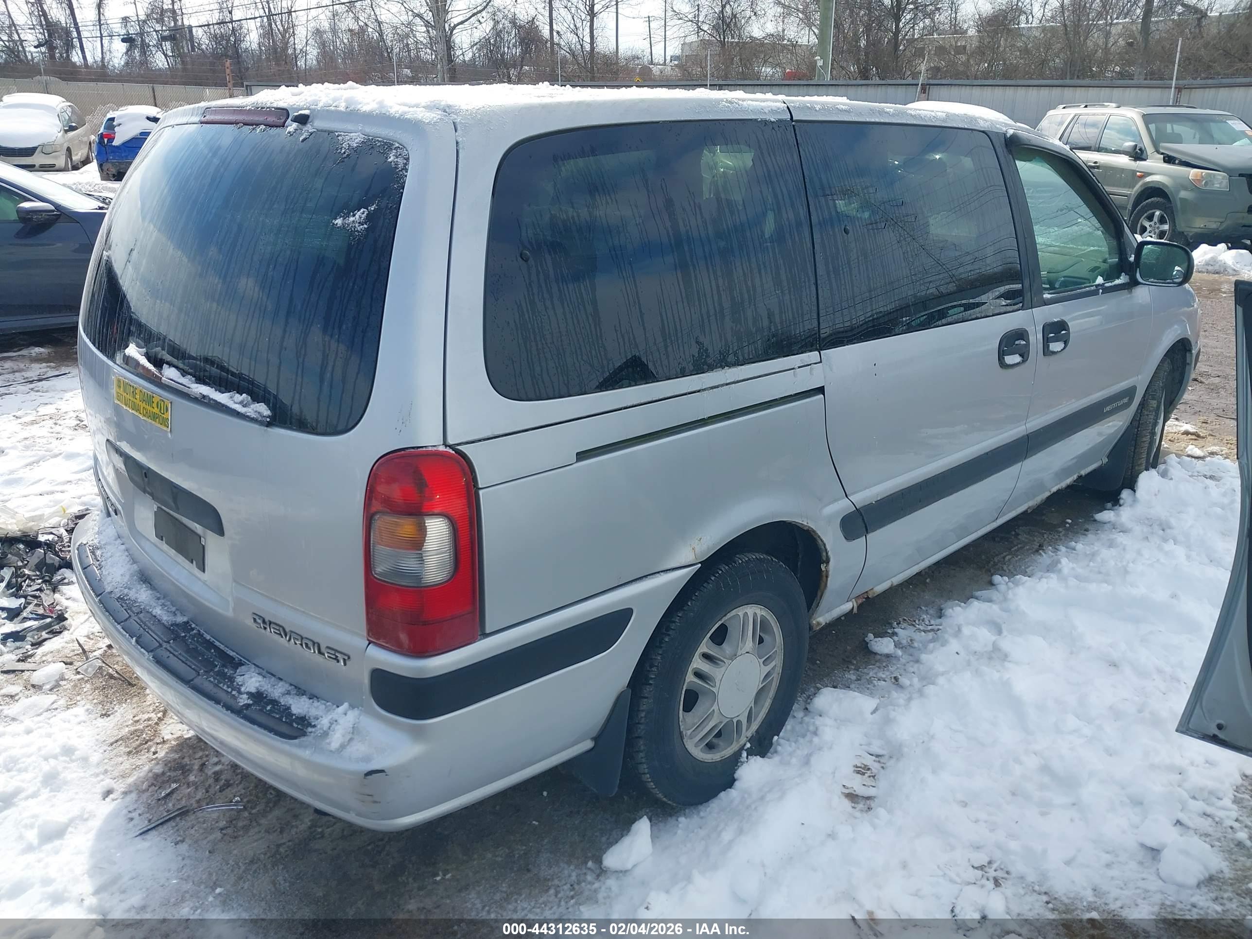 CHEVROLET VENTURE image 4