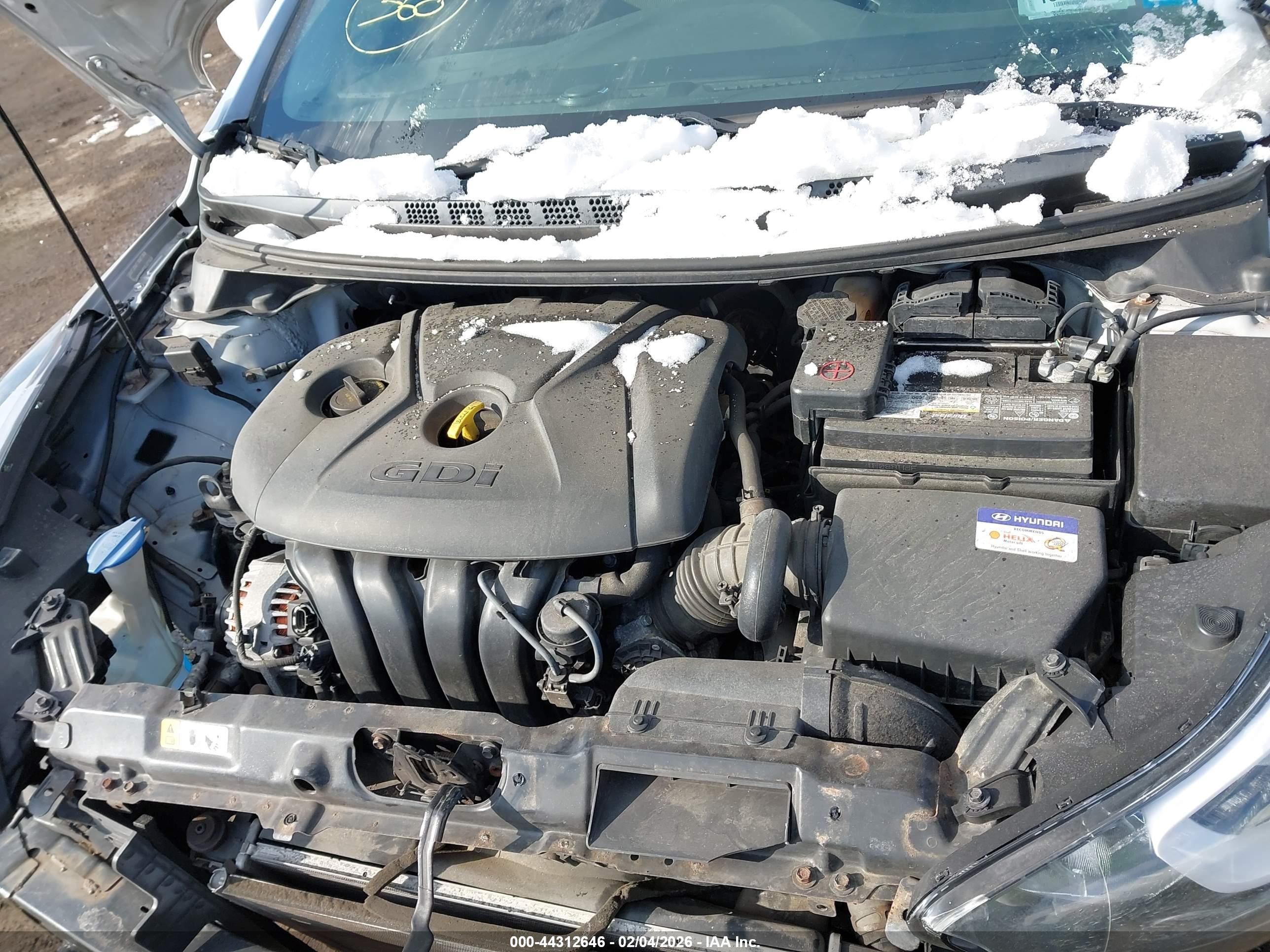 HYUNDAI ELANTRA image 10