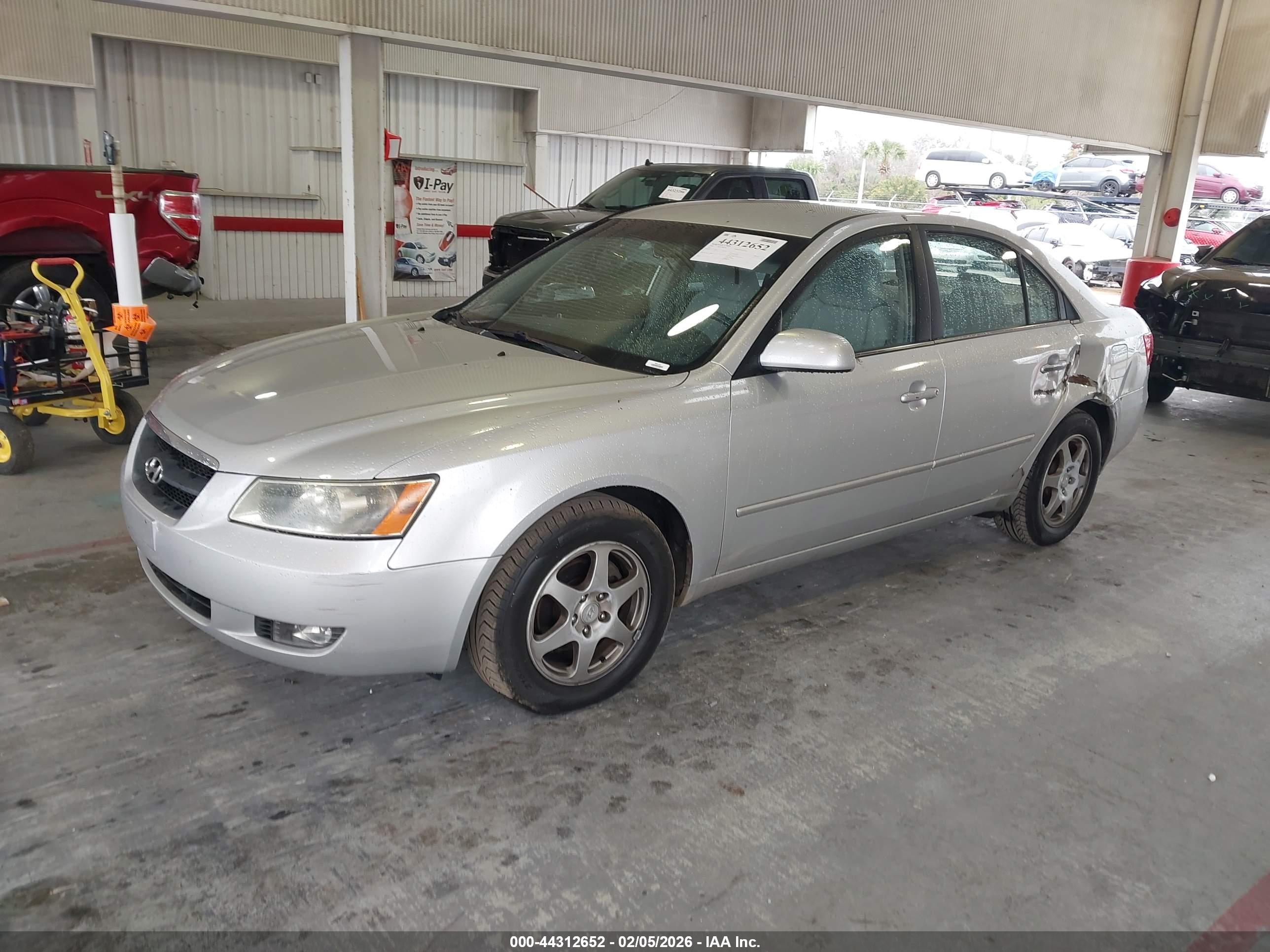 HYUNDAI SONATA image 2