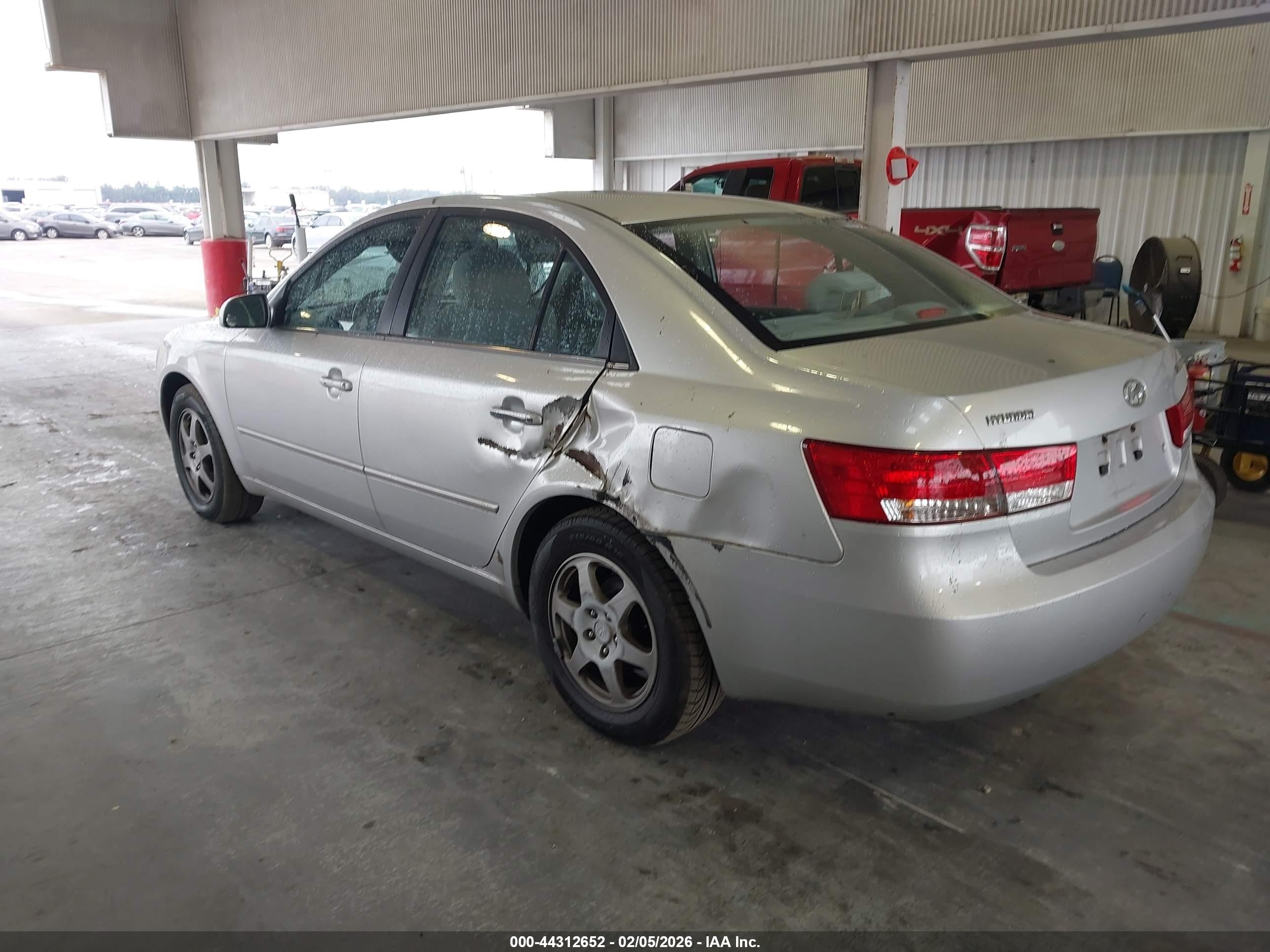 HYUNDAI SONATA image 3