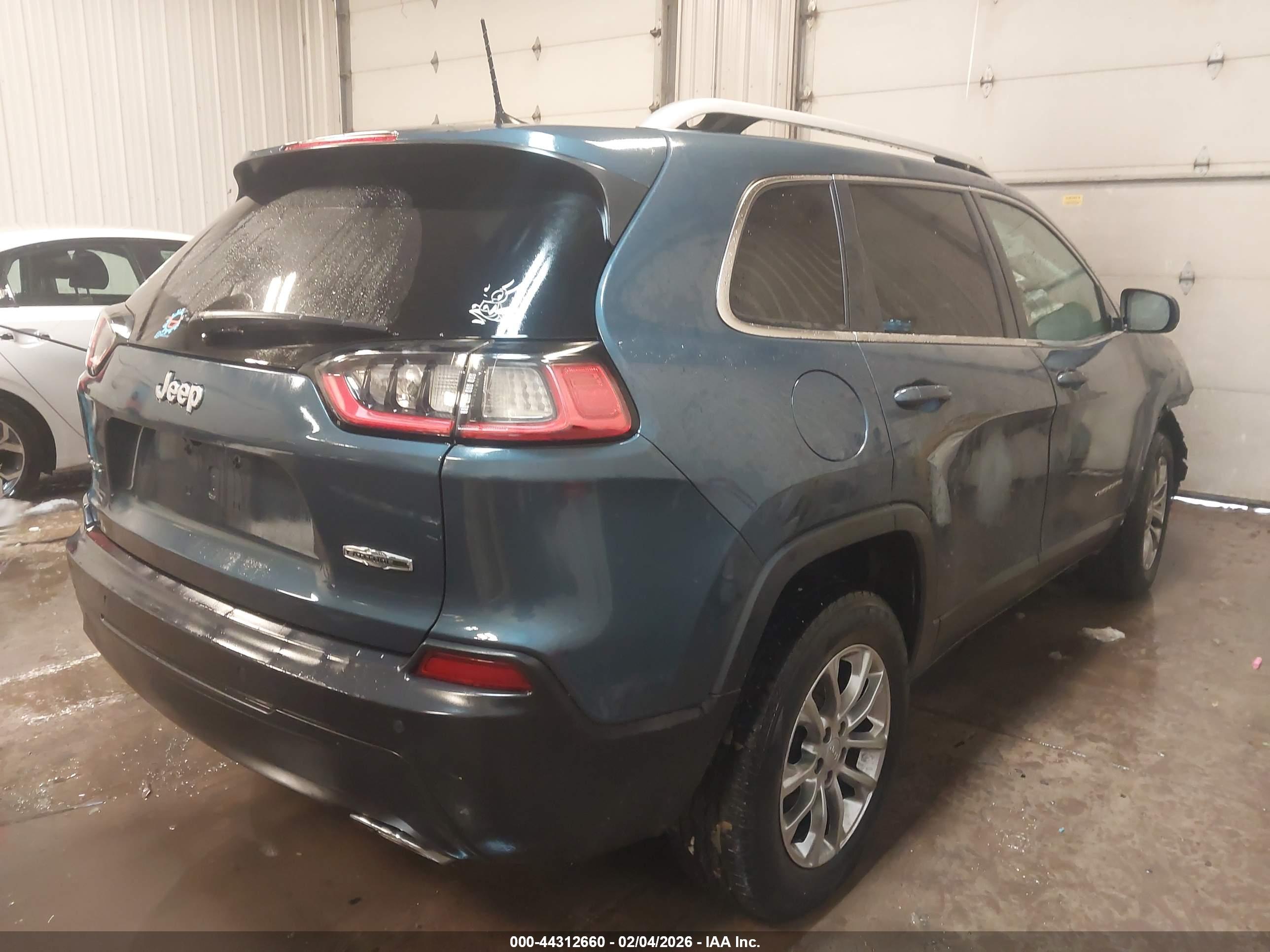 JEEP CHEROKEE image 4