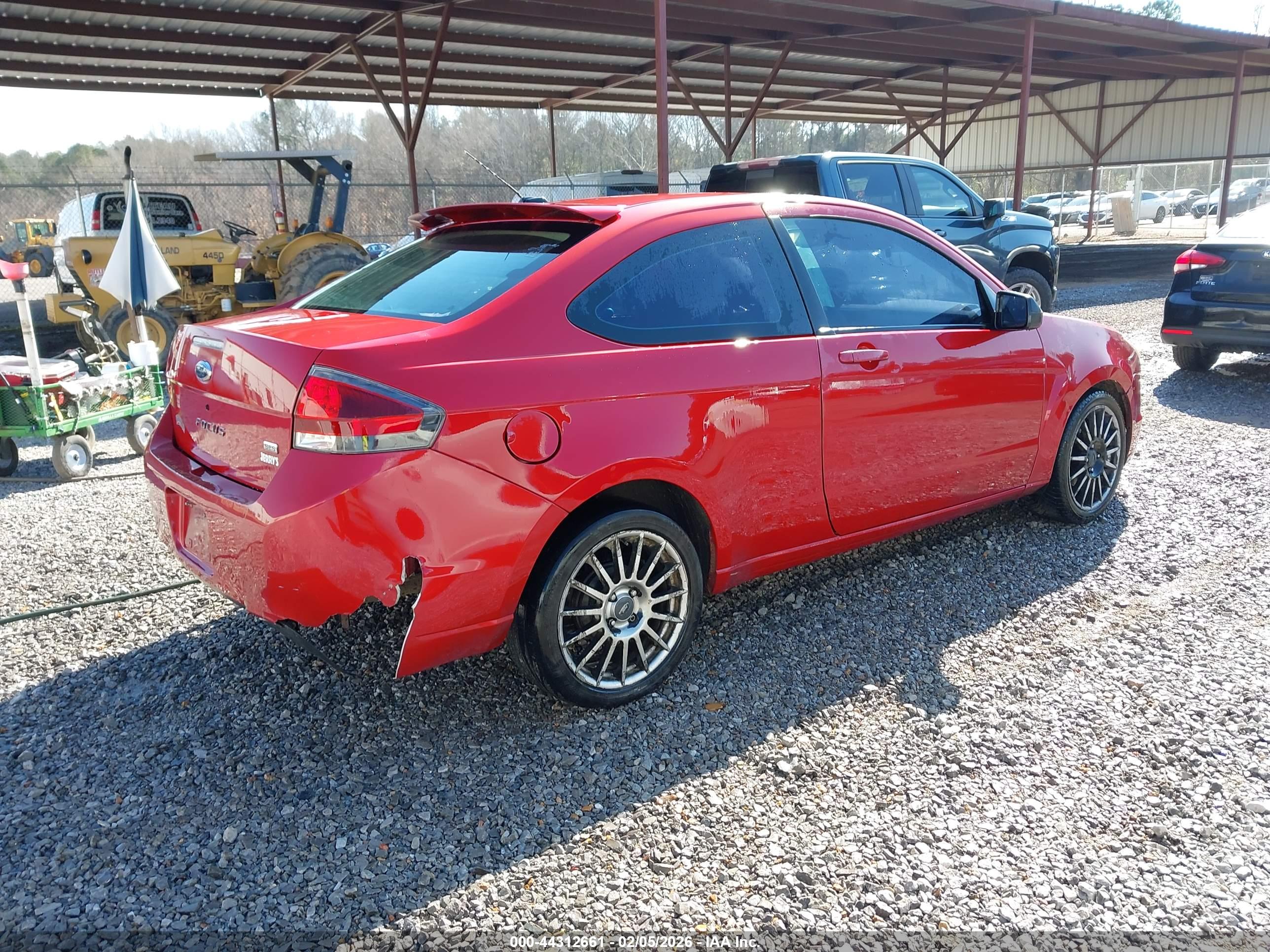 FORD FOCUS image 4