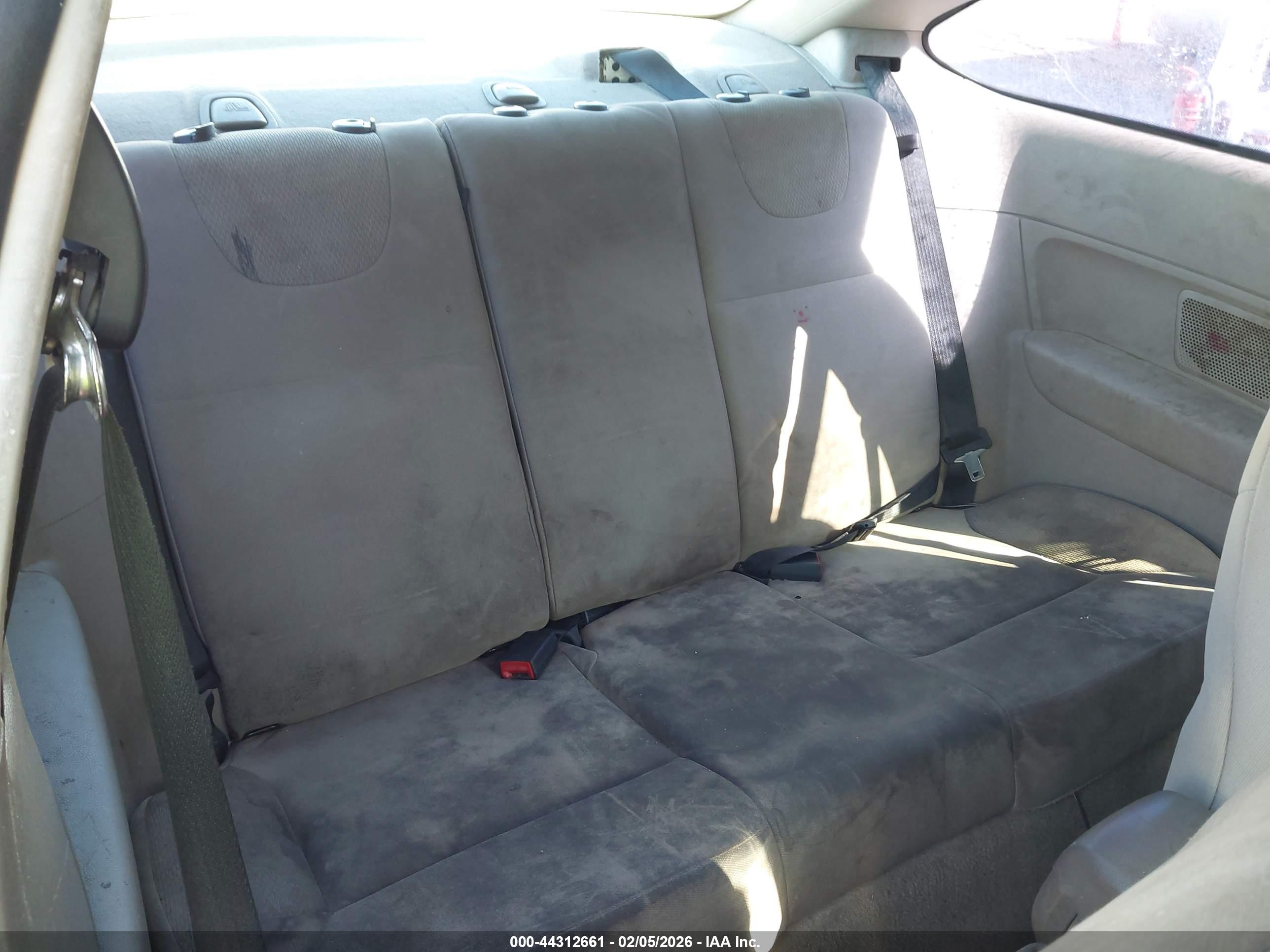 FORD FOCUS image 8