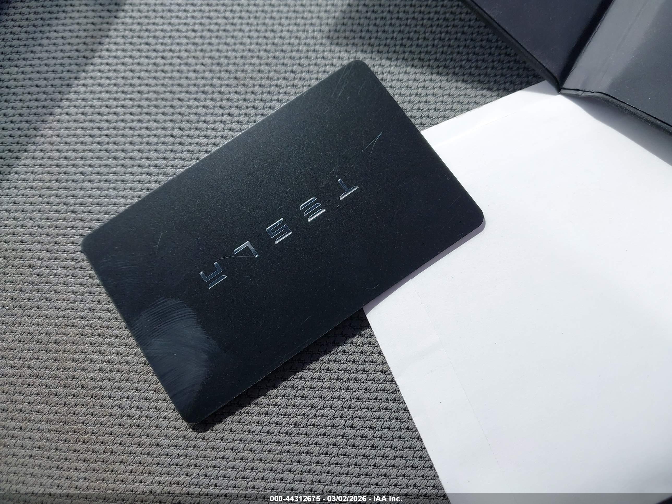 TESLA MODEL image 11