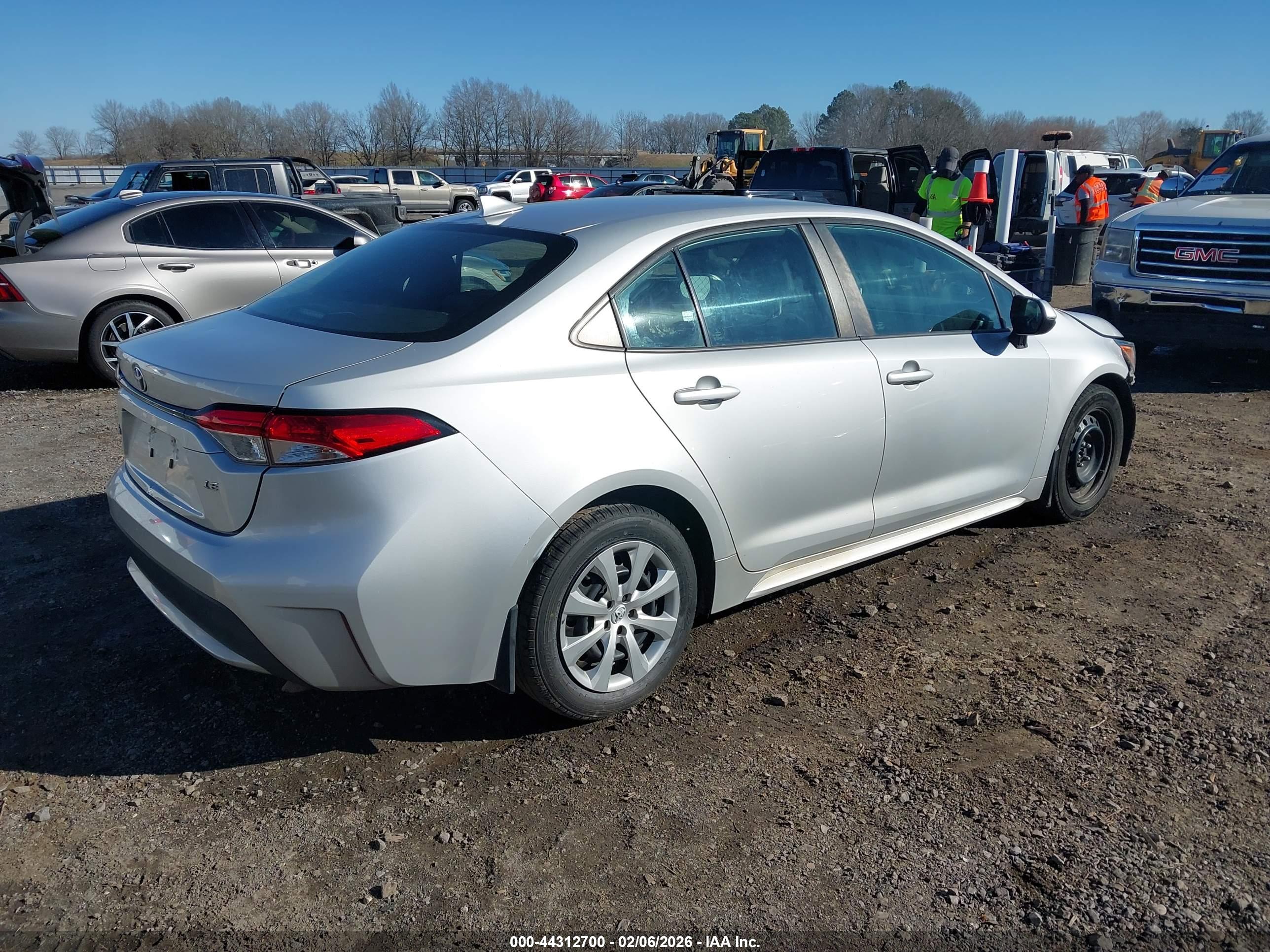TOYOTA COROLLA image 4