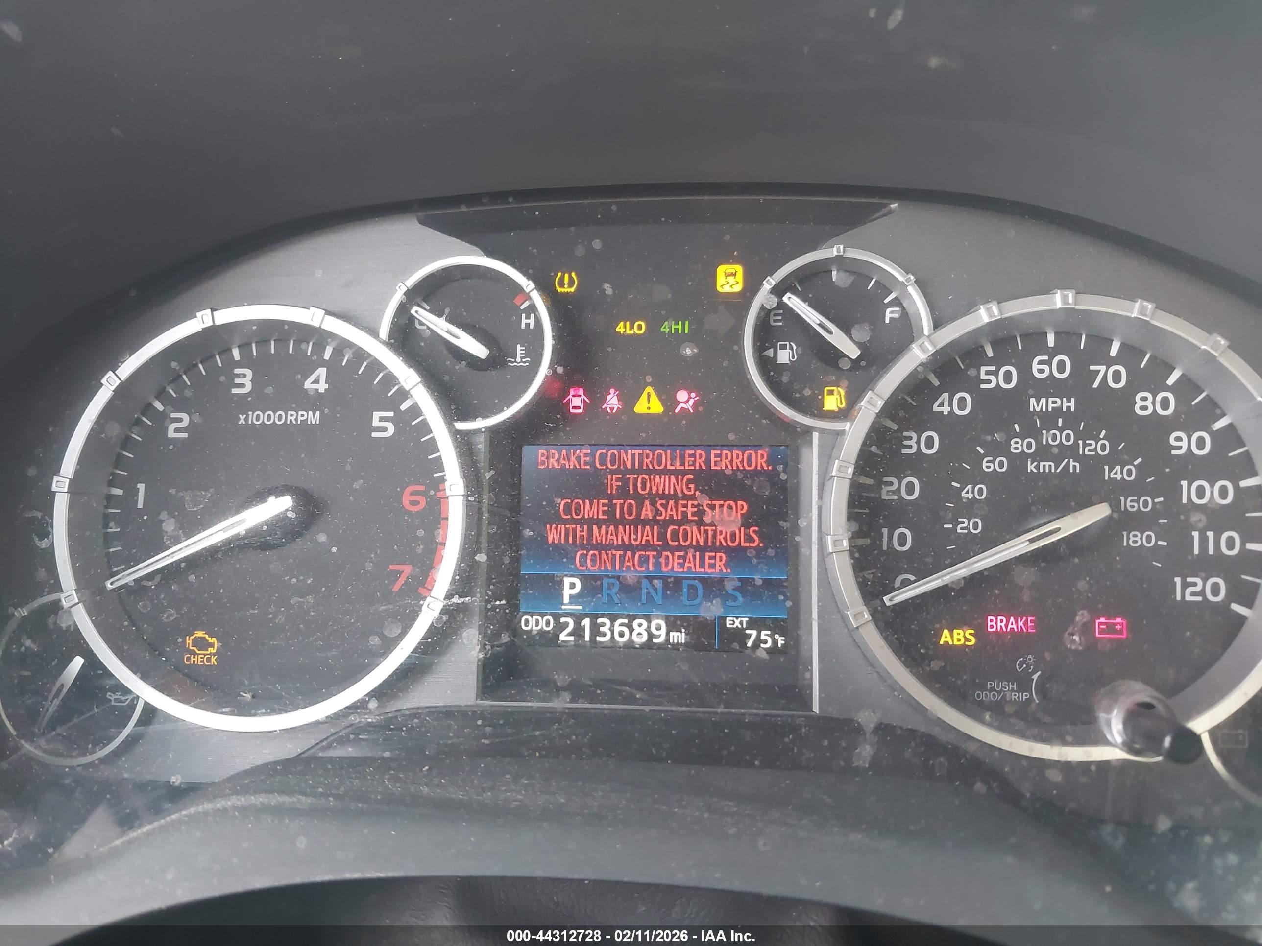 TOYOTA TUNDRA image 7