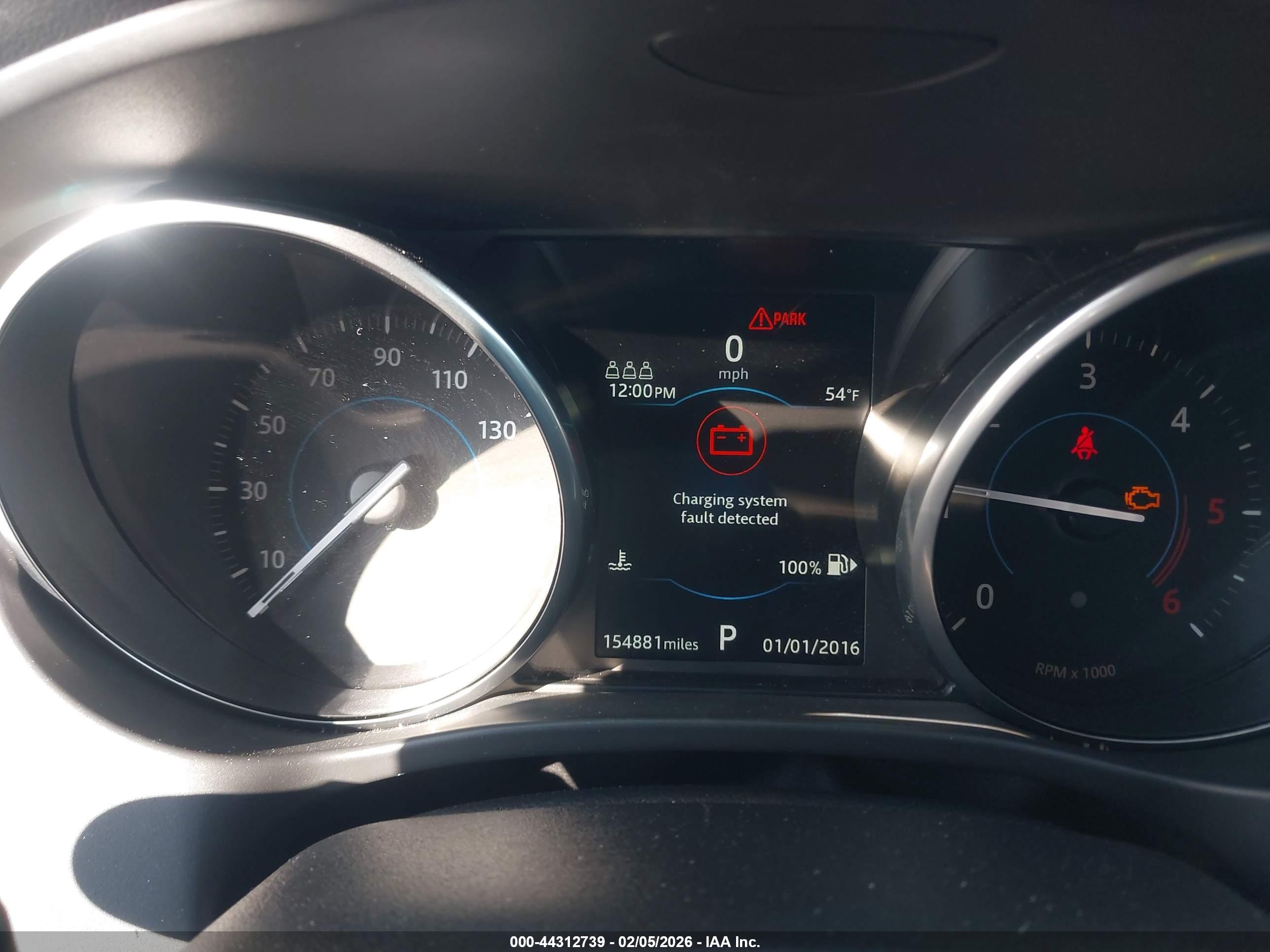 JAGUAR F-PACE image 7