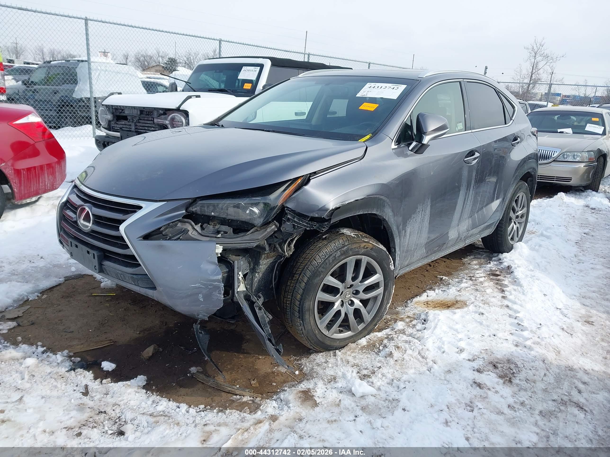 LEXUS NX image 2