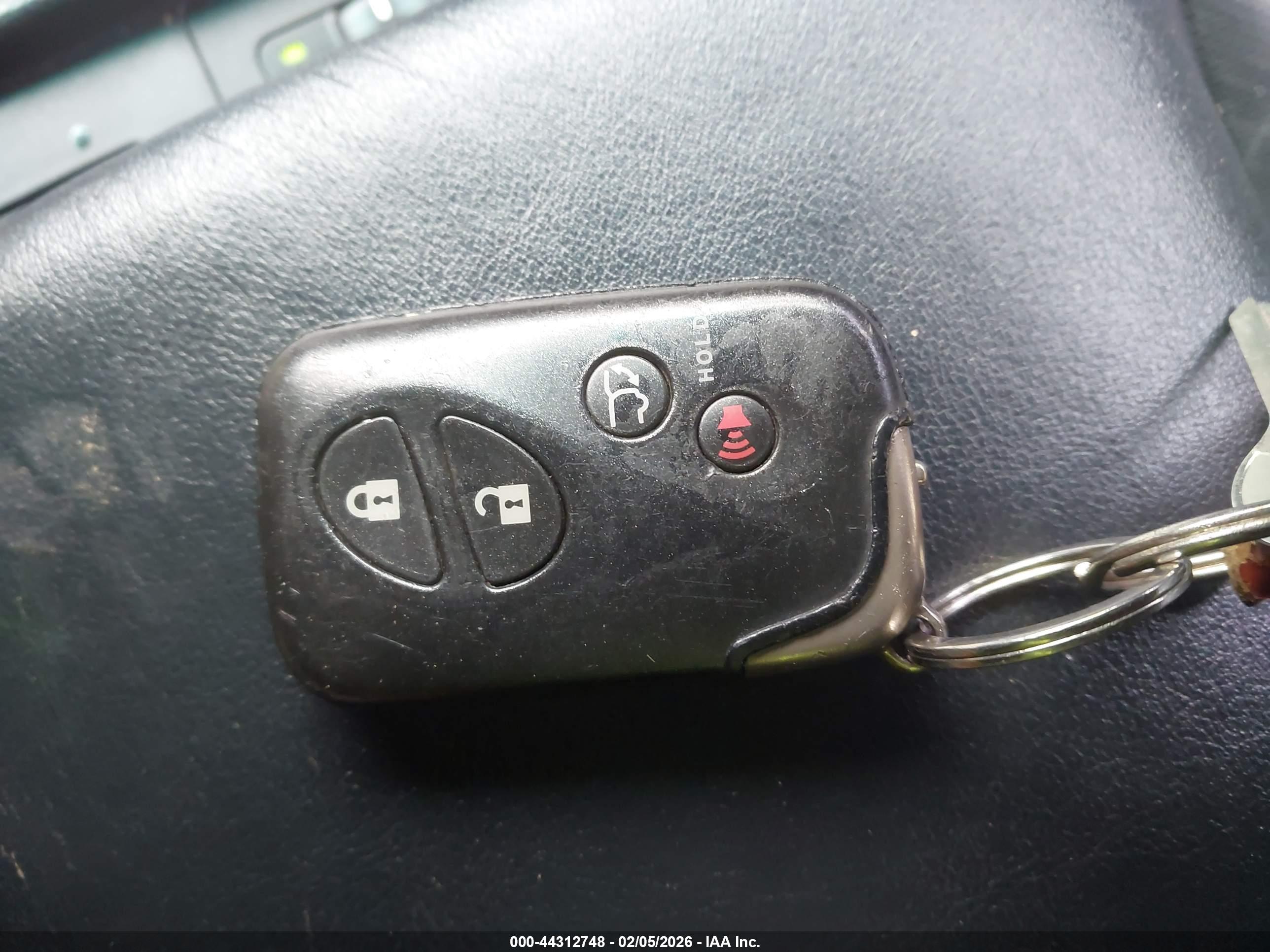 LEXUS RX image 11