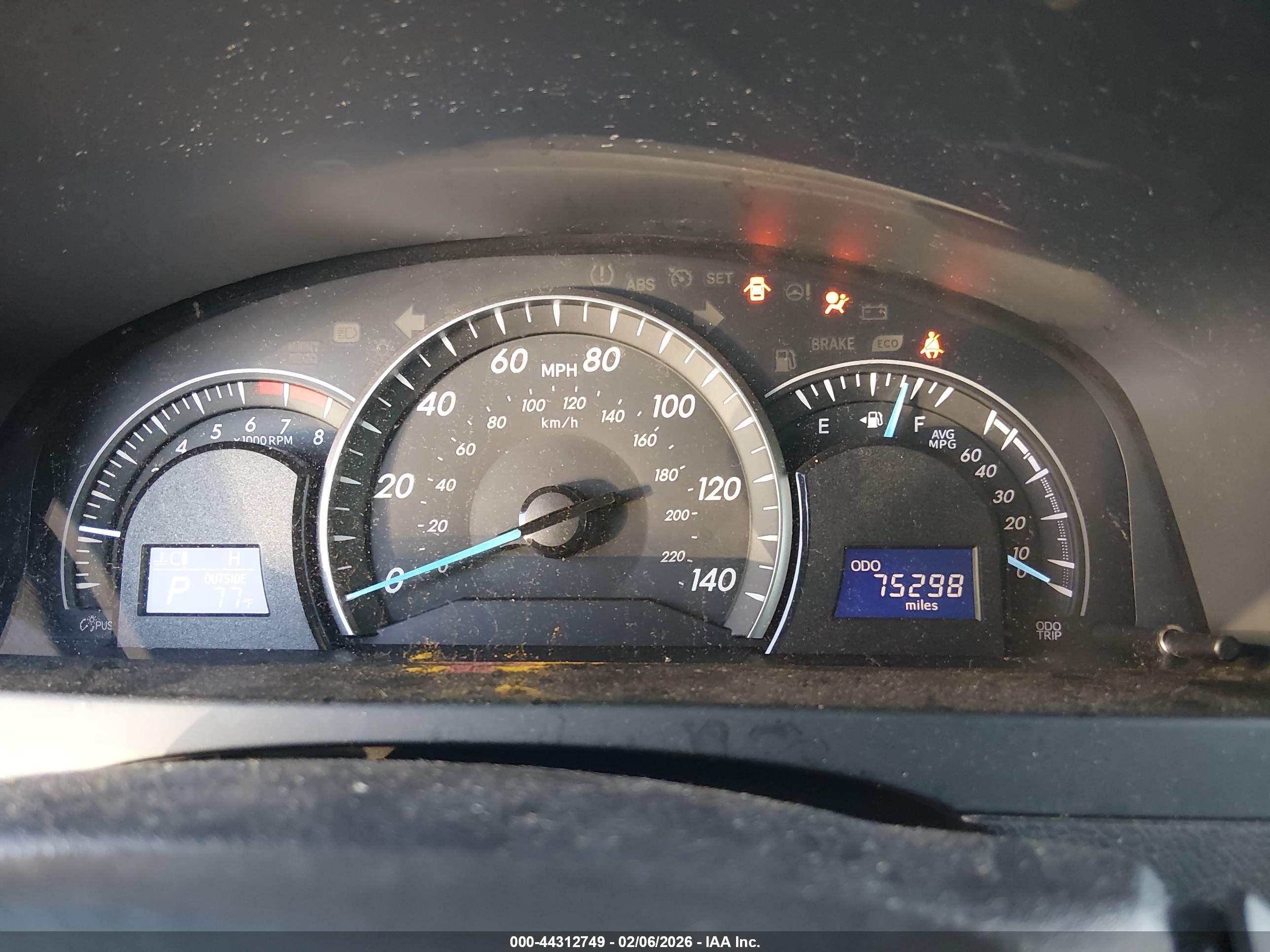 TOYOTA CAMRY image 7