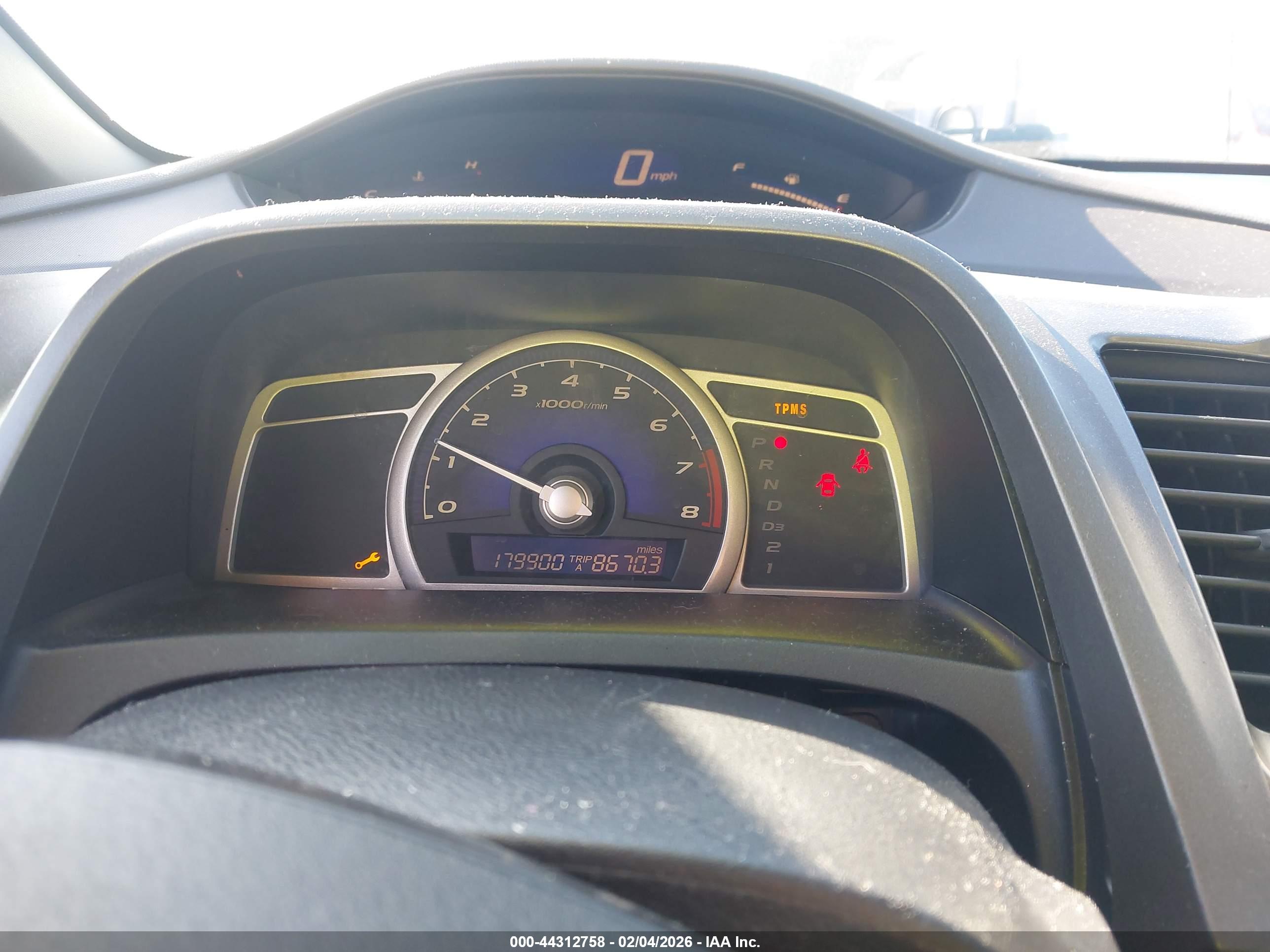 HONDA CIVIC image 7