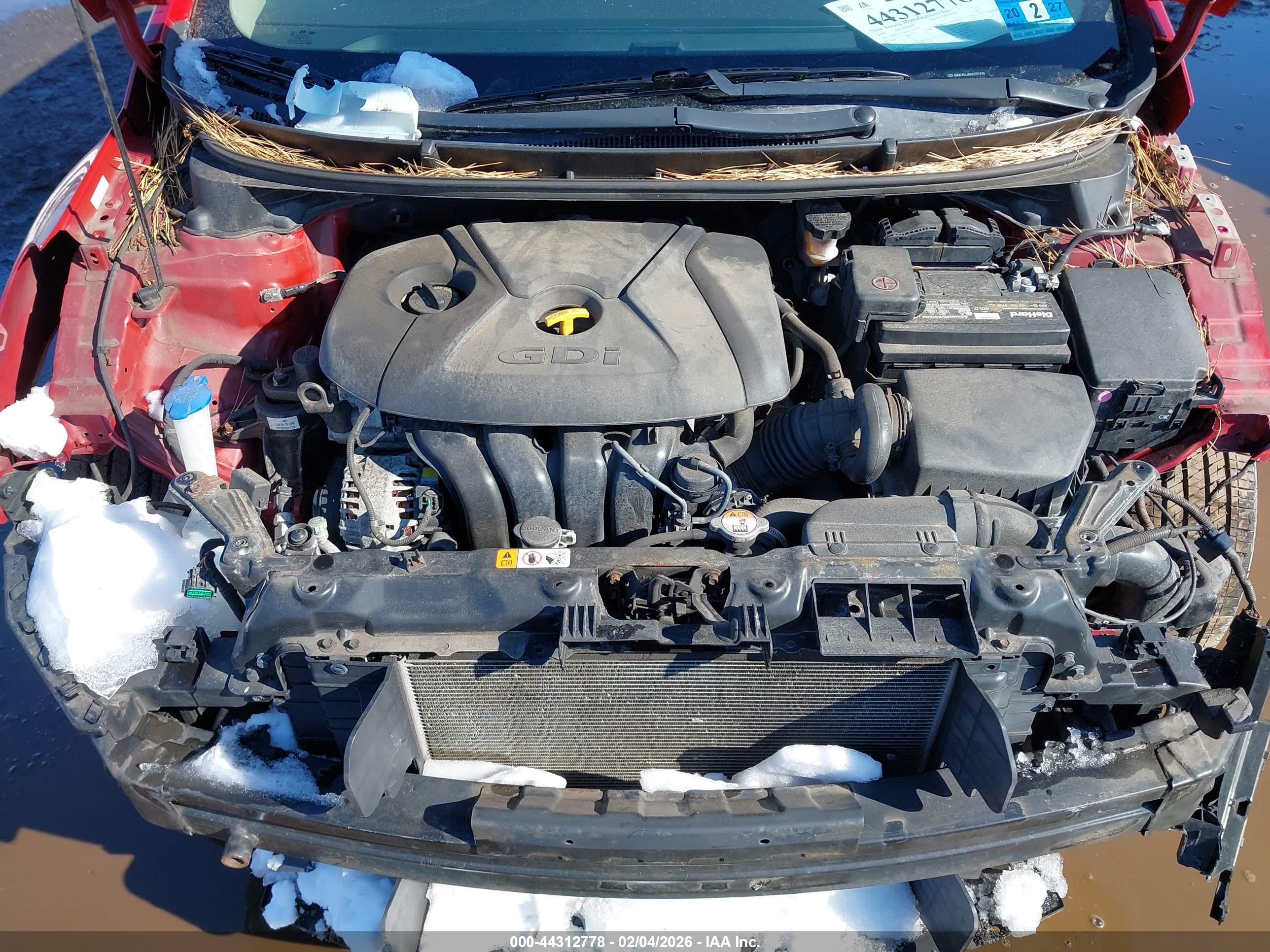 HYUNDAI ELANTRA image 10