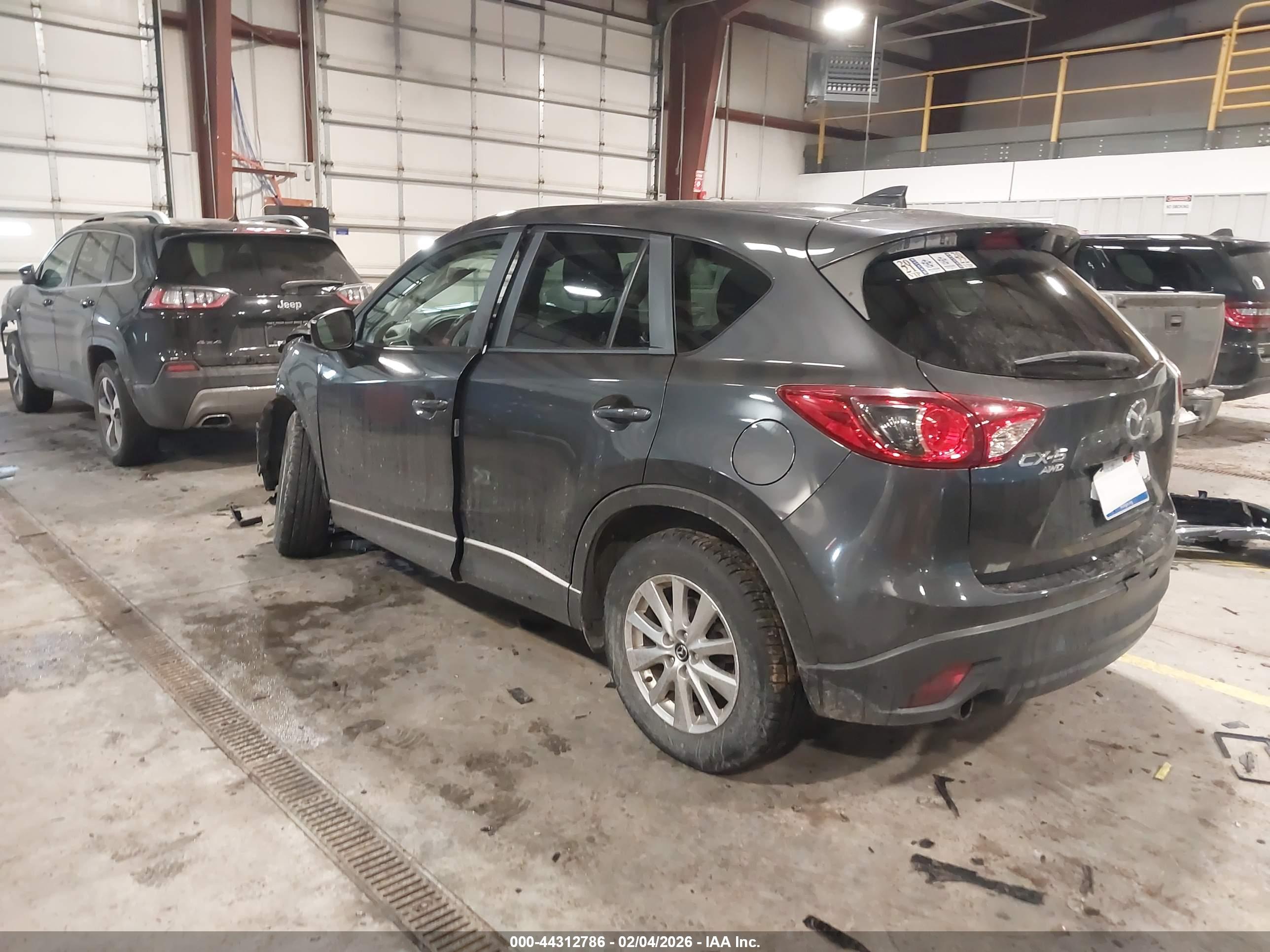 MAZDA CX-5 image 3
