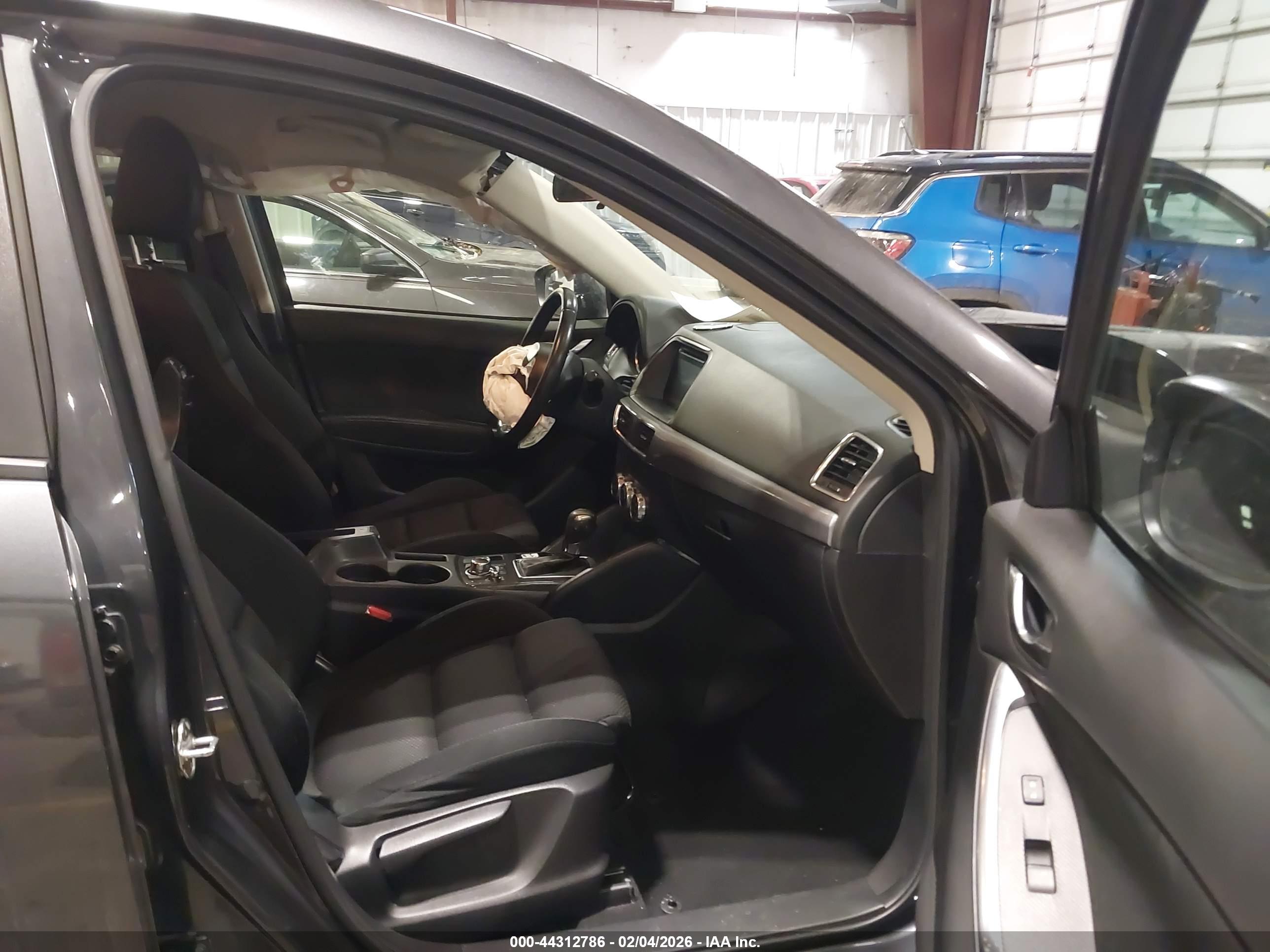 MAZDA CX-5 image 5