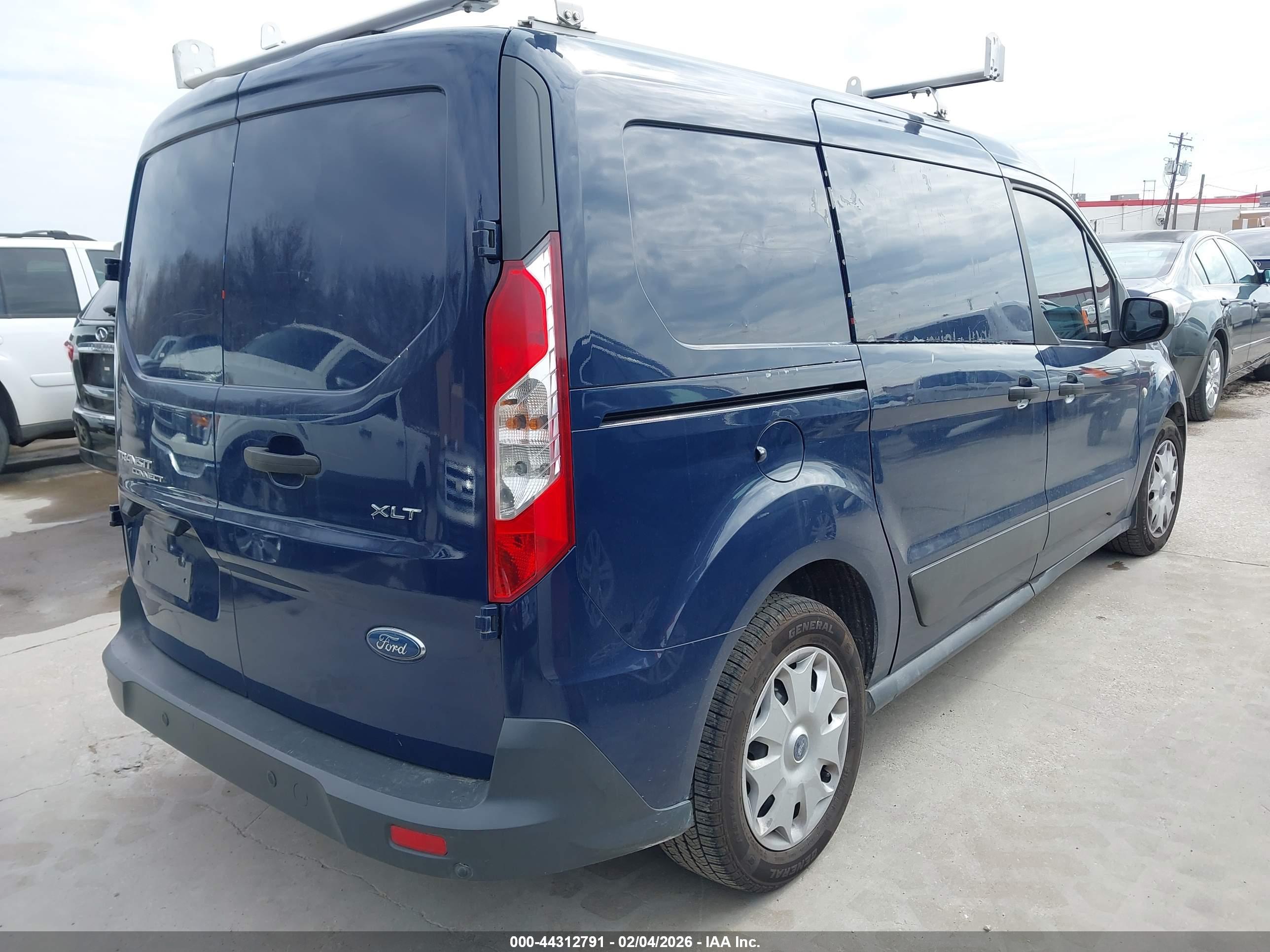 FORD TRANSIT image 4
