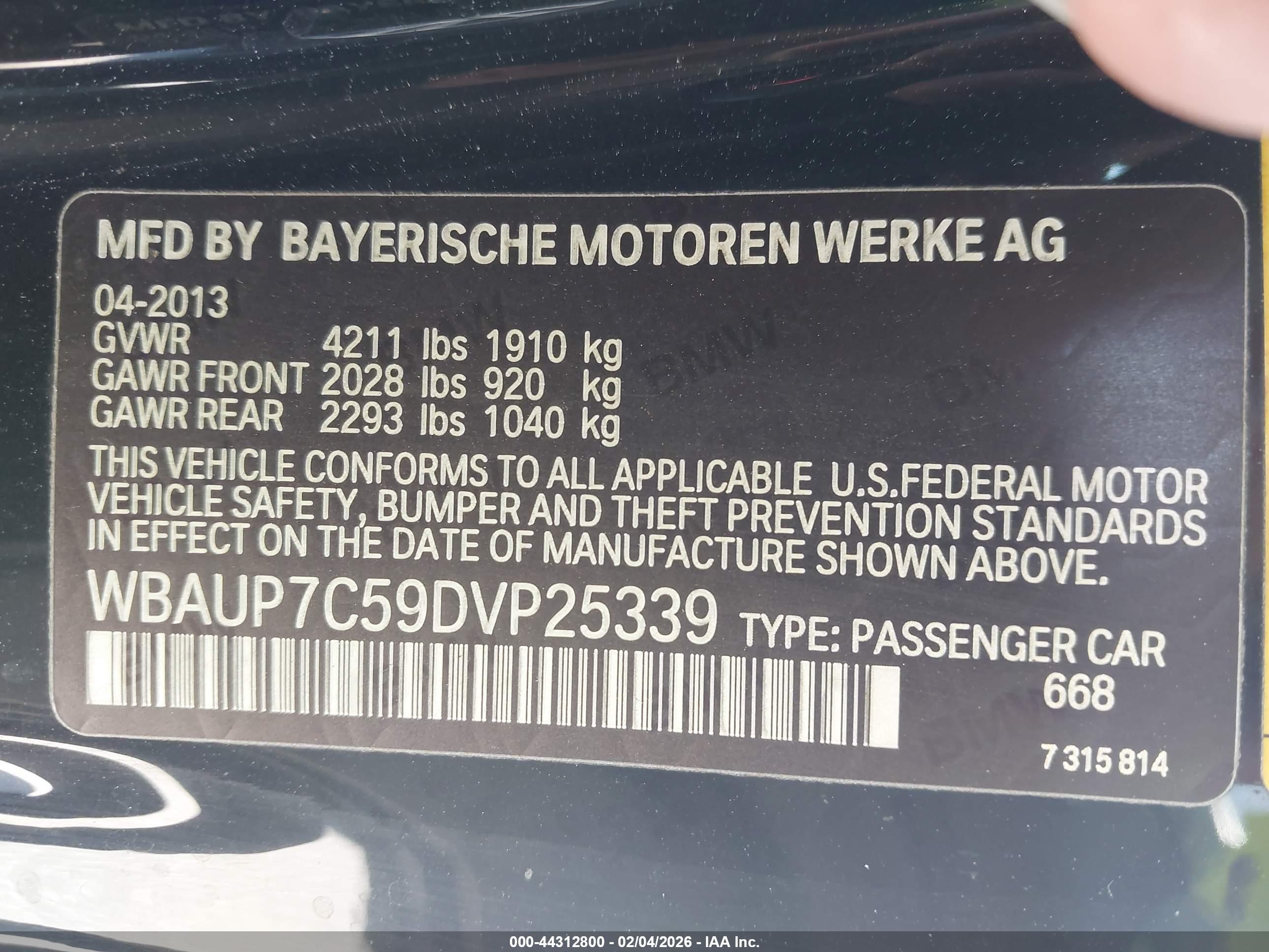 BMW 128I image 9