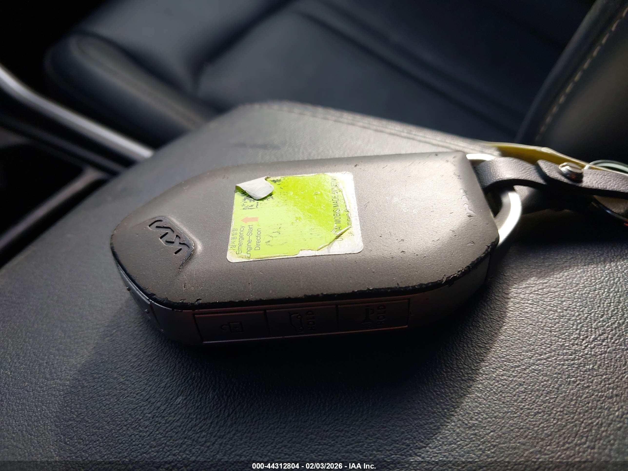 KIA SORENTO image 11