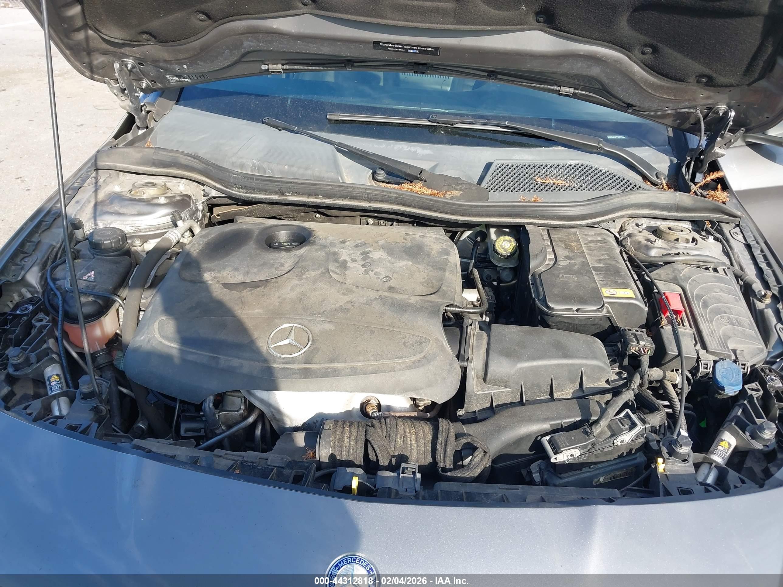MERCEDES-BENZ CLA image 10