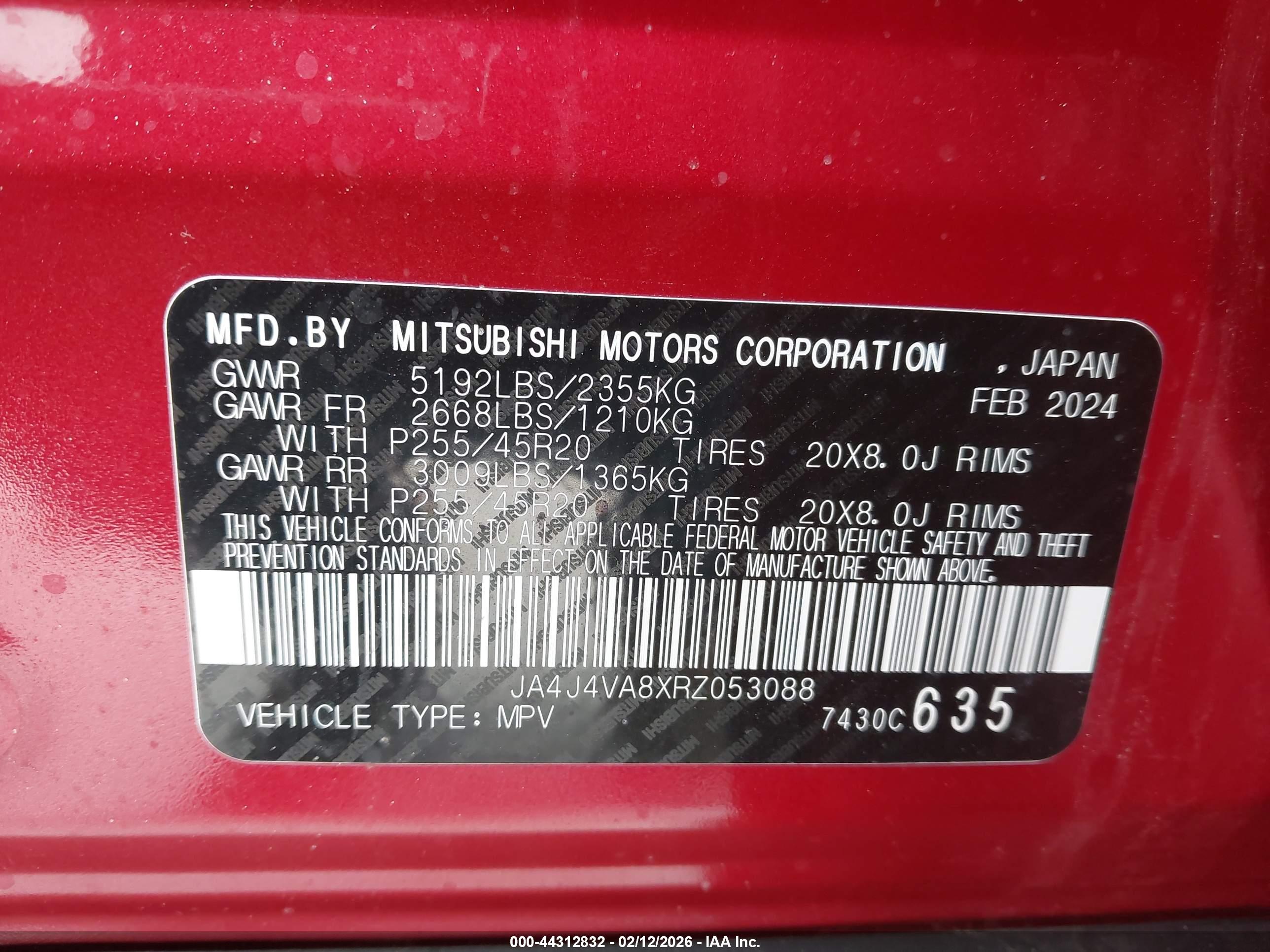 MITSUBISHI OUTLANDER image 9