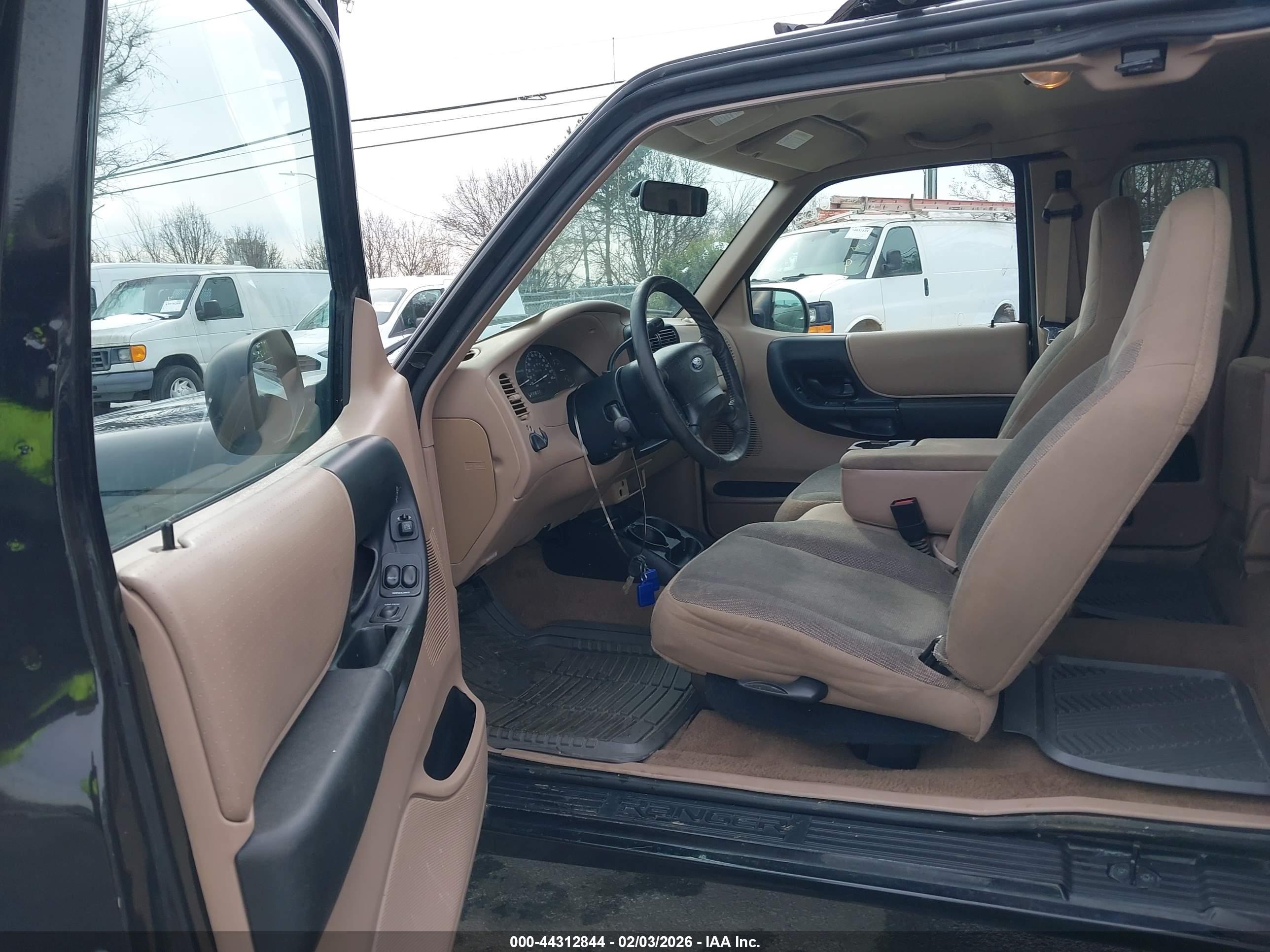 FORD RANGER image 5