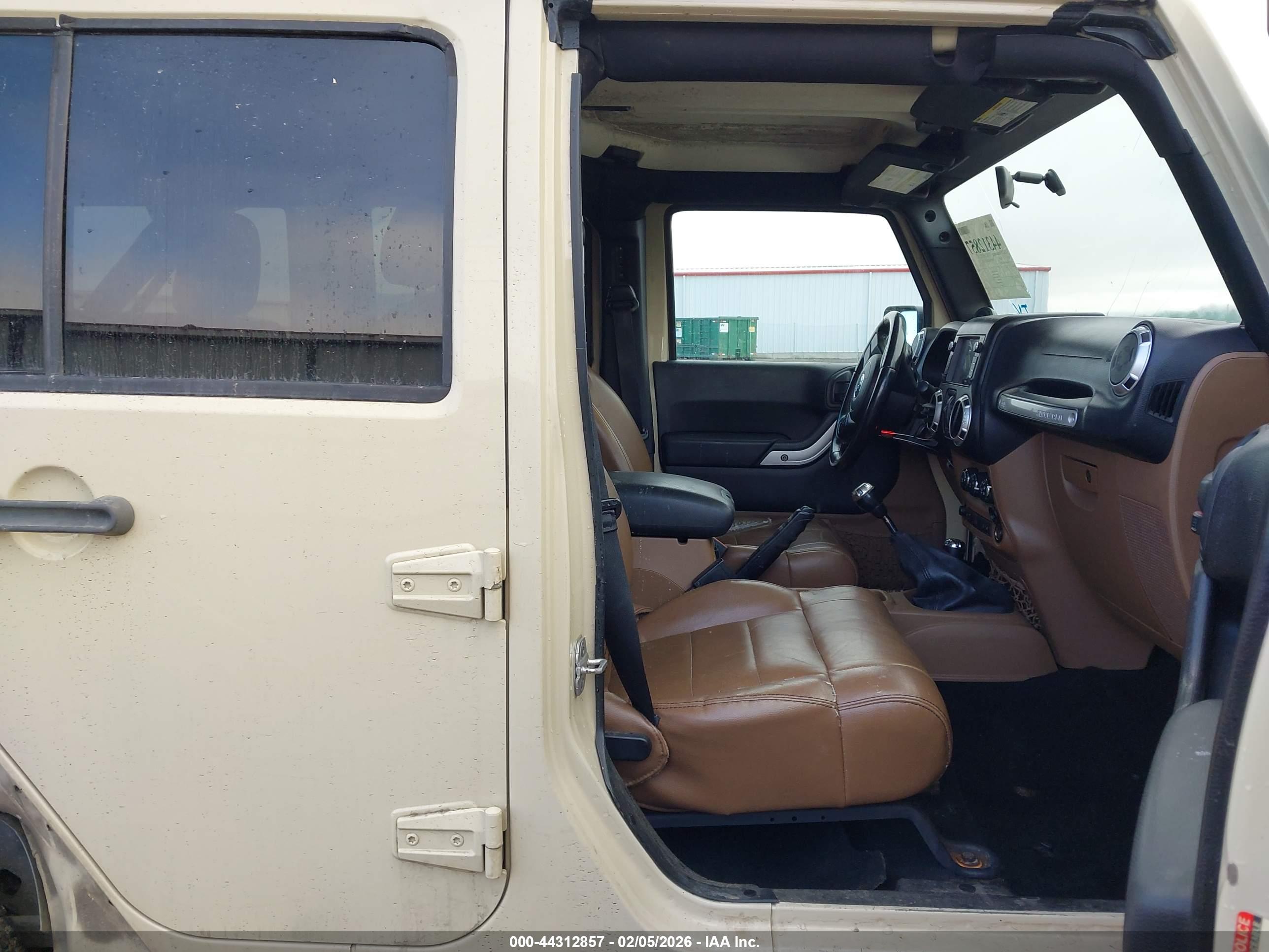 JEEP WRANGLER image 5