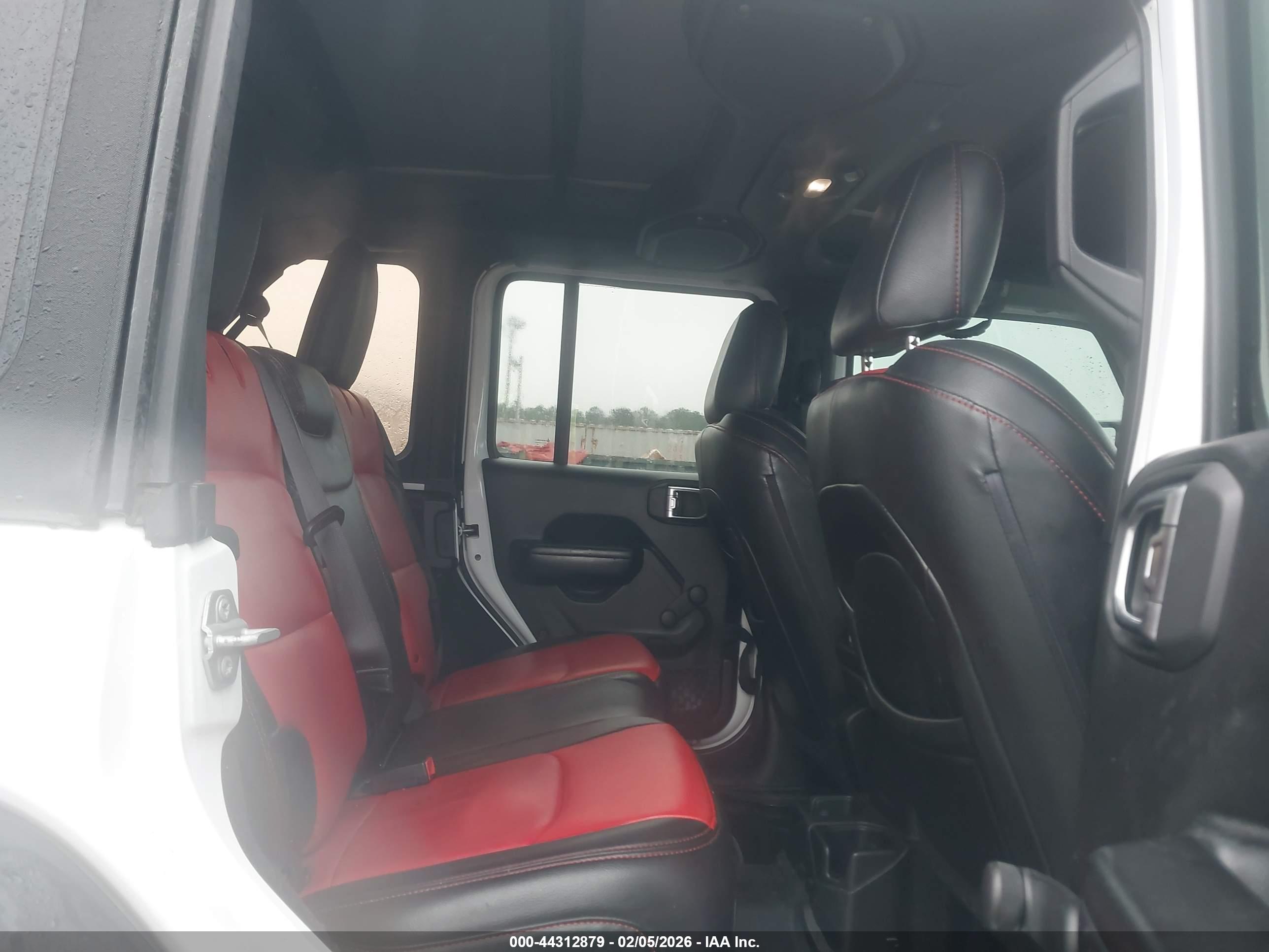 JEEP WRANGLER image 8