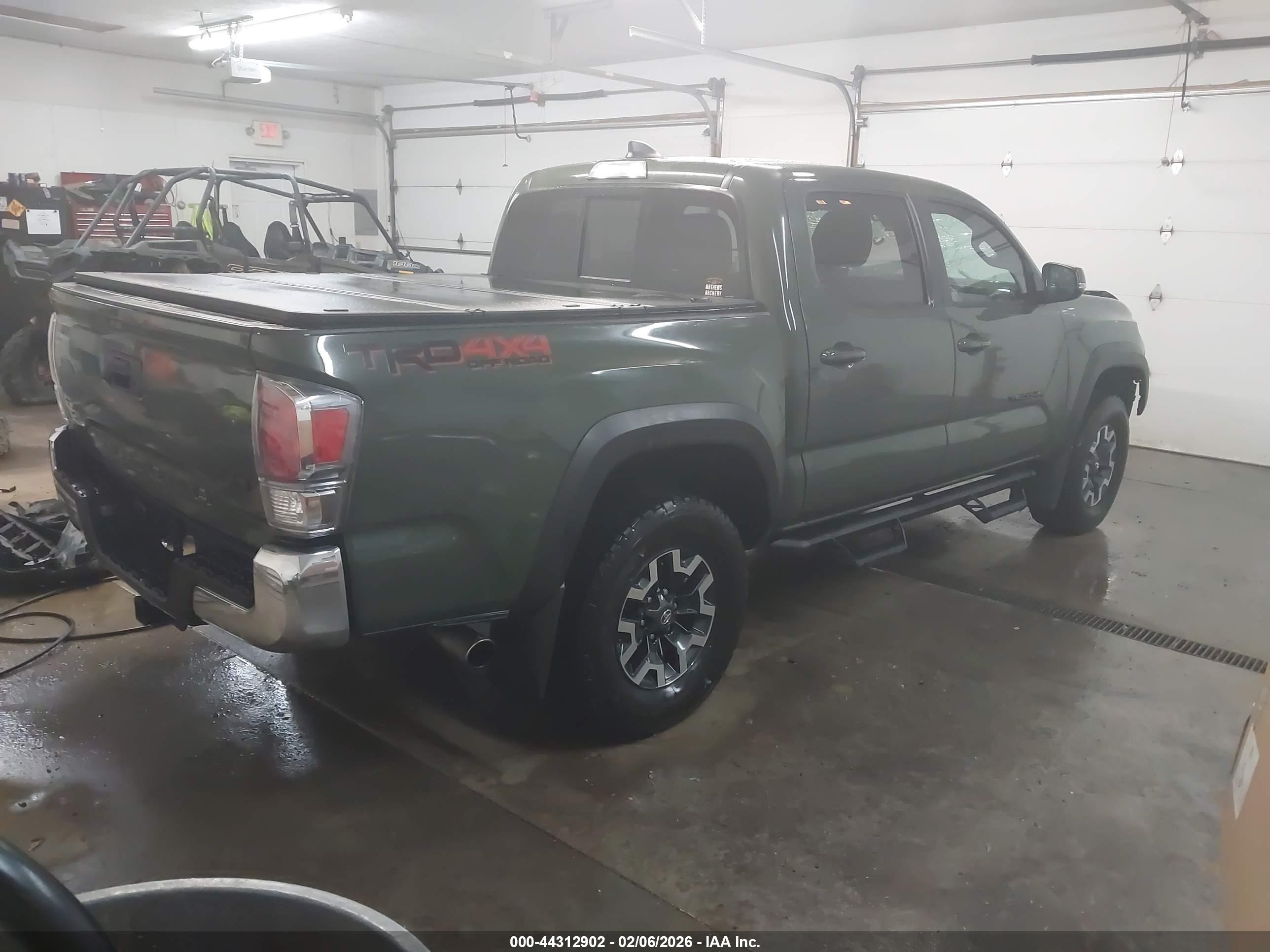 TOYOTA TACOMA image 4