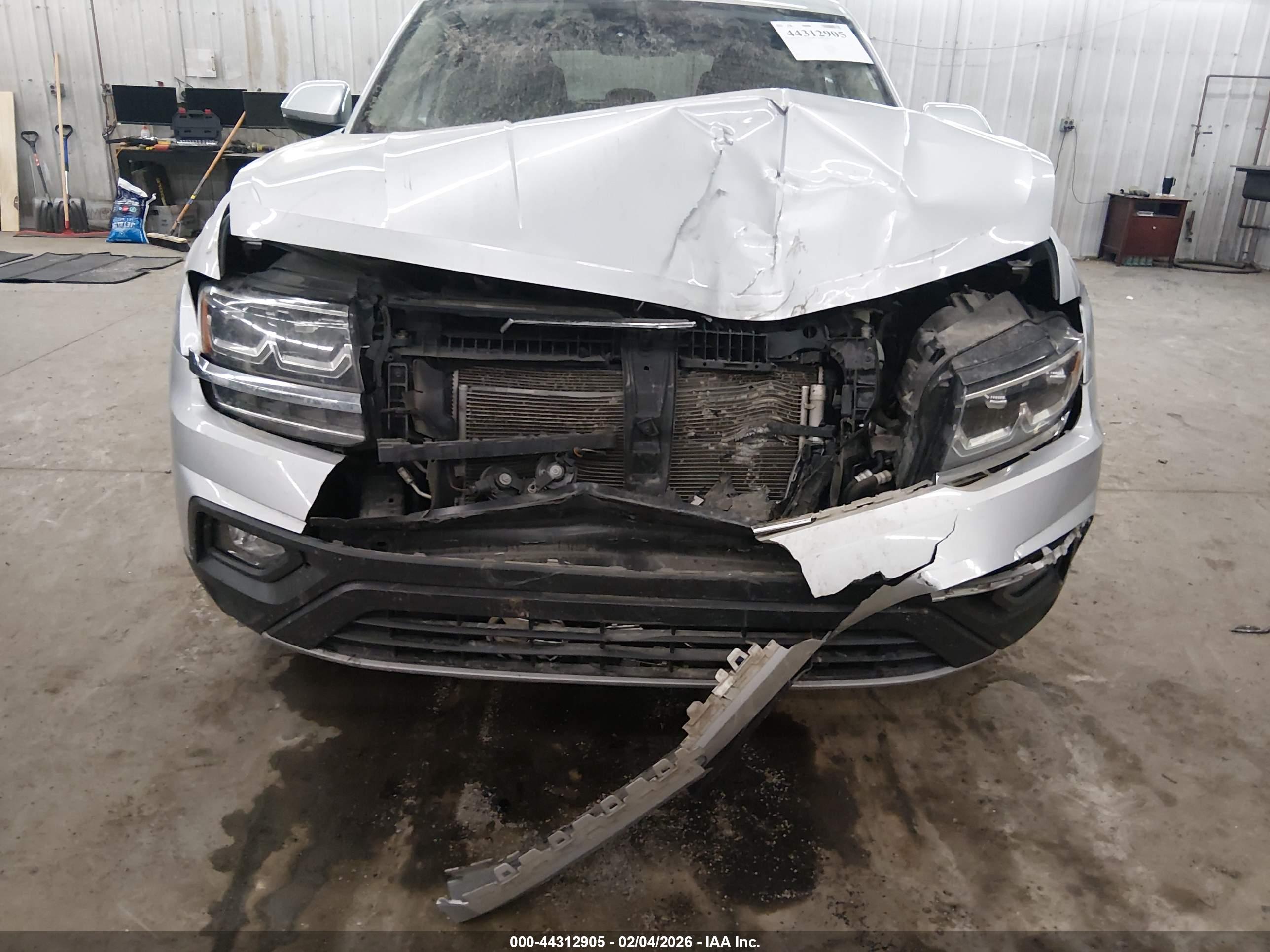 VOLKSWAGEN ATLAS image 6