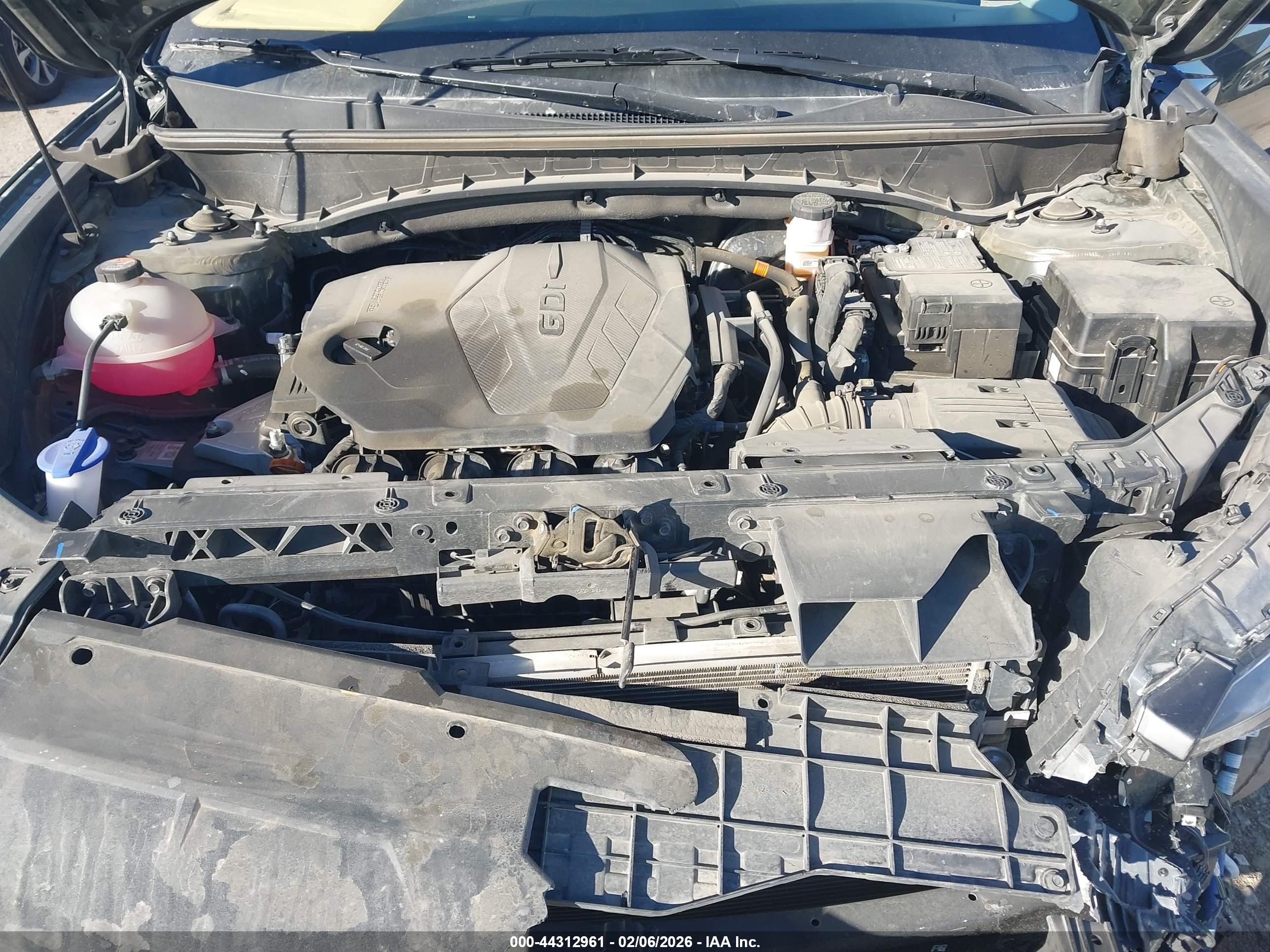 HYUNDAI TUCSON image 10