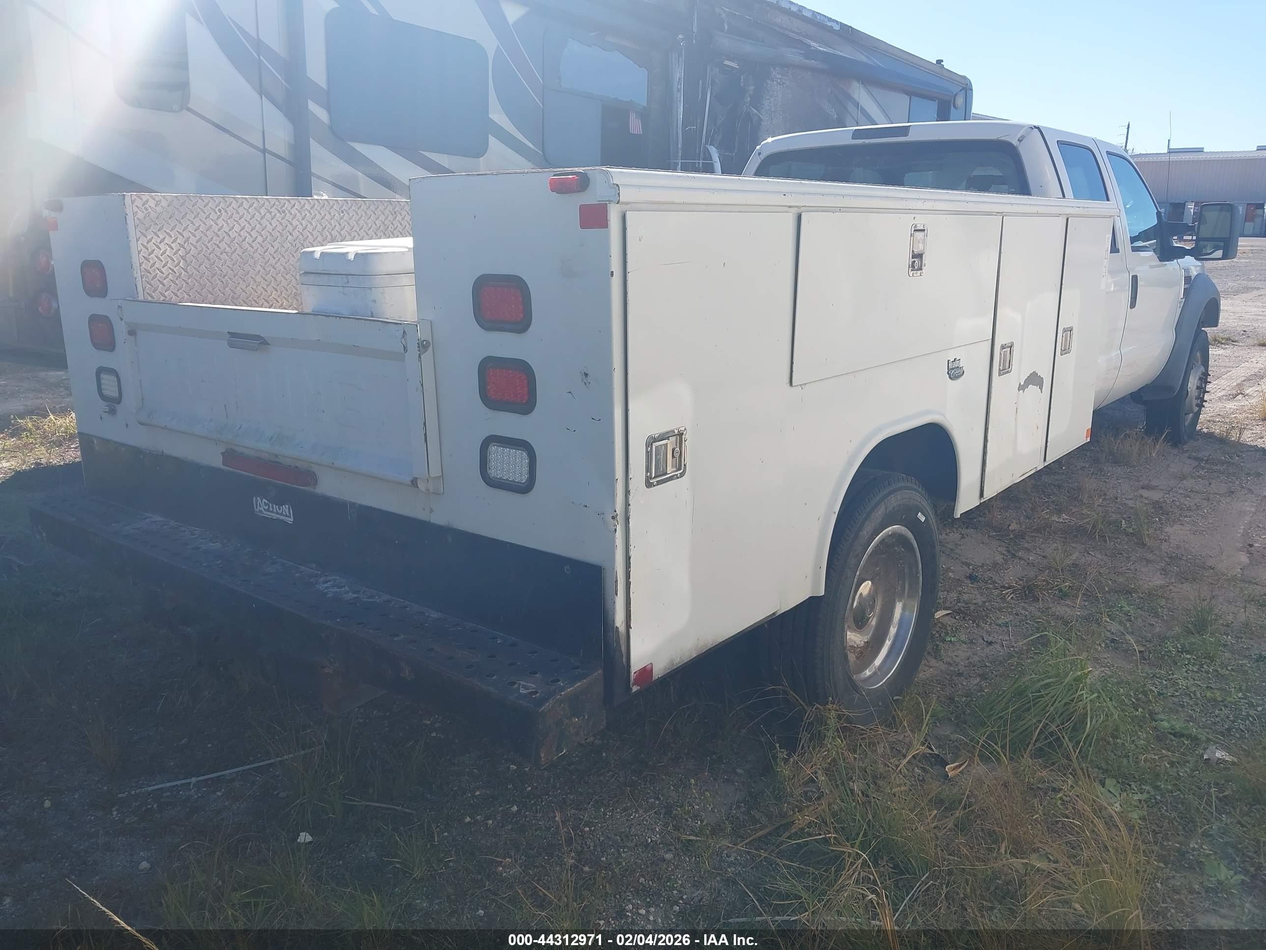 FORD F-450 image 4
