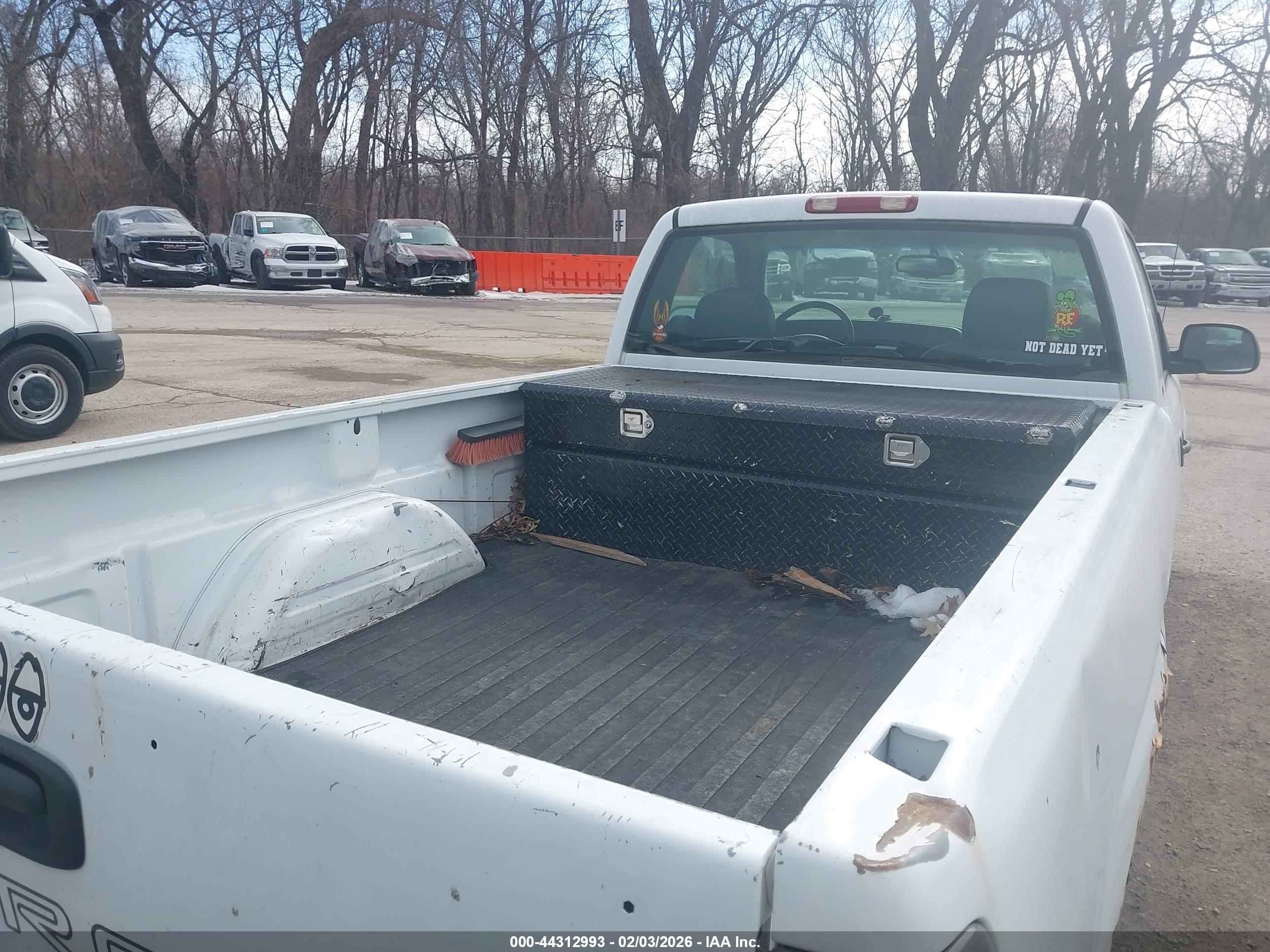 CHEVROLET SILVERADO image 8
