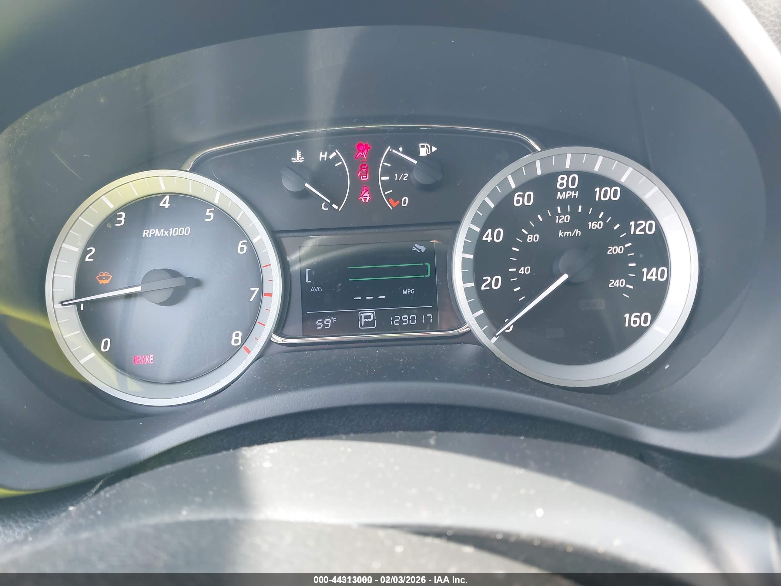 NISSAN SENTRA image 7