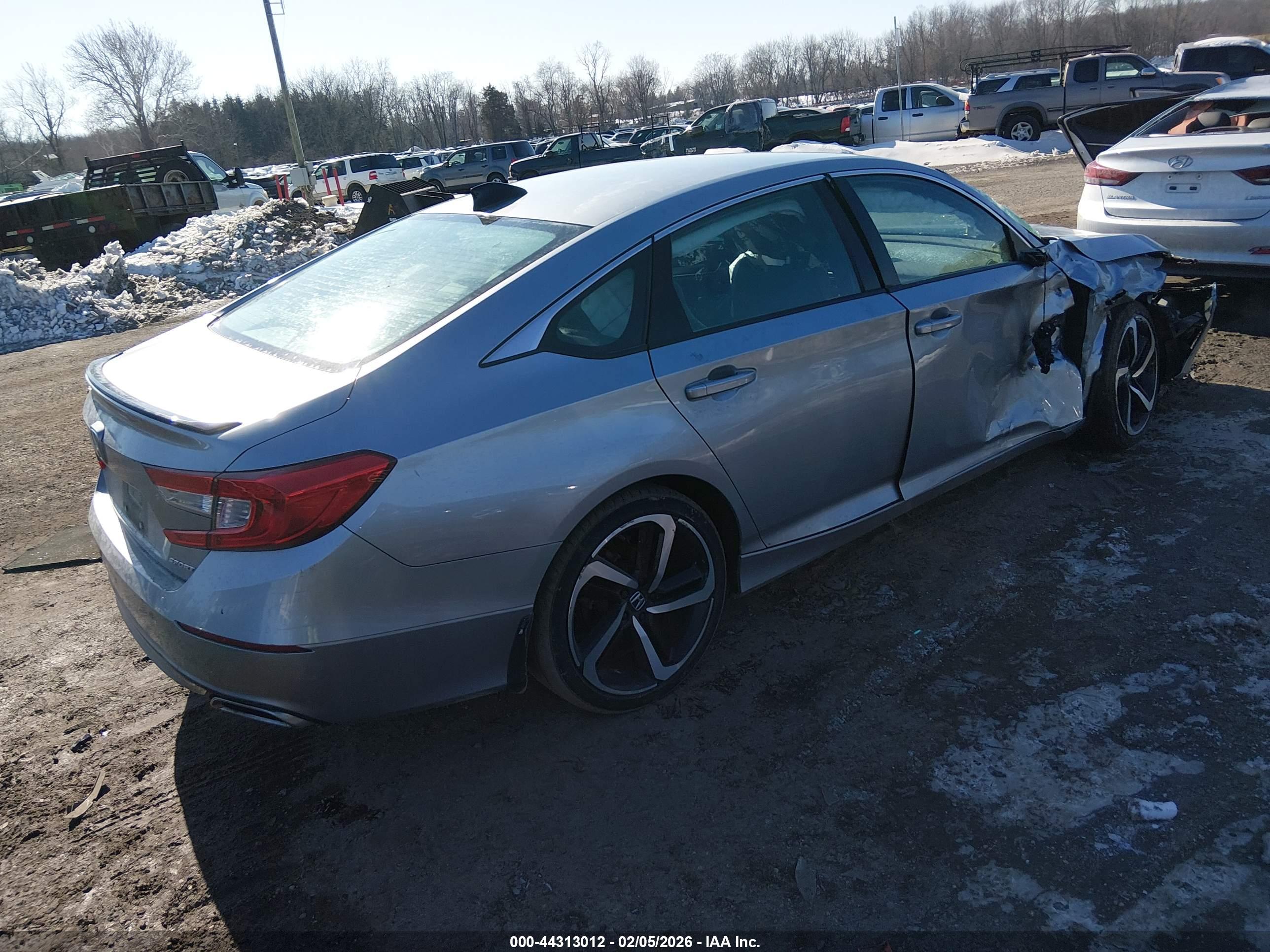 HONDA ACCORD image 4