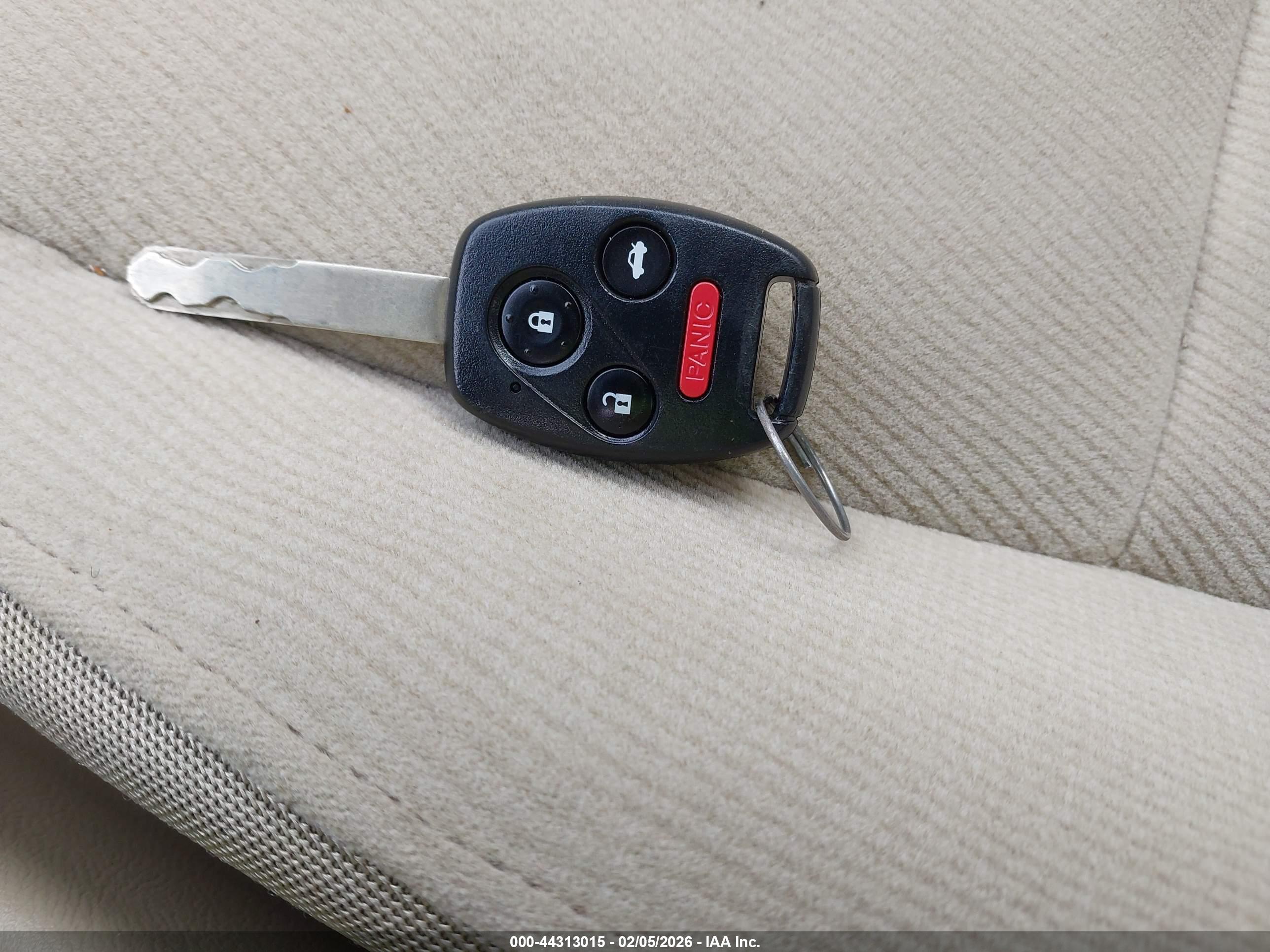 HONDA CIVIC image 11