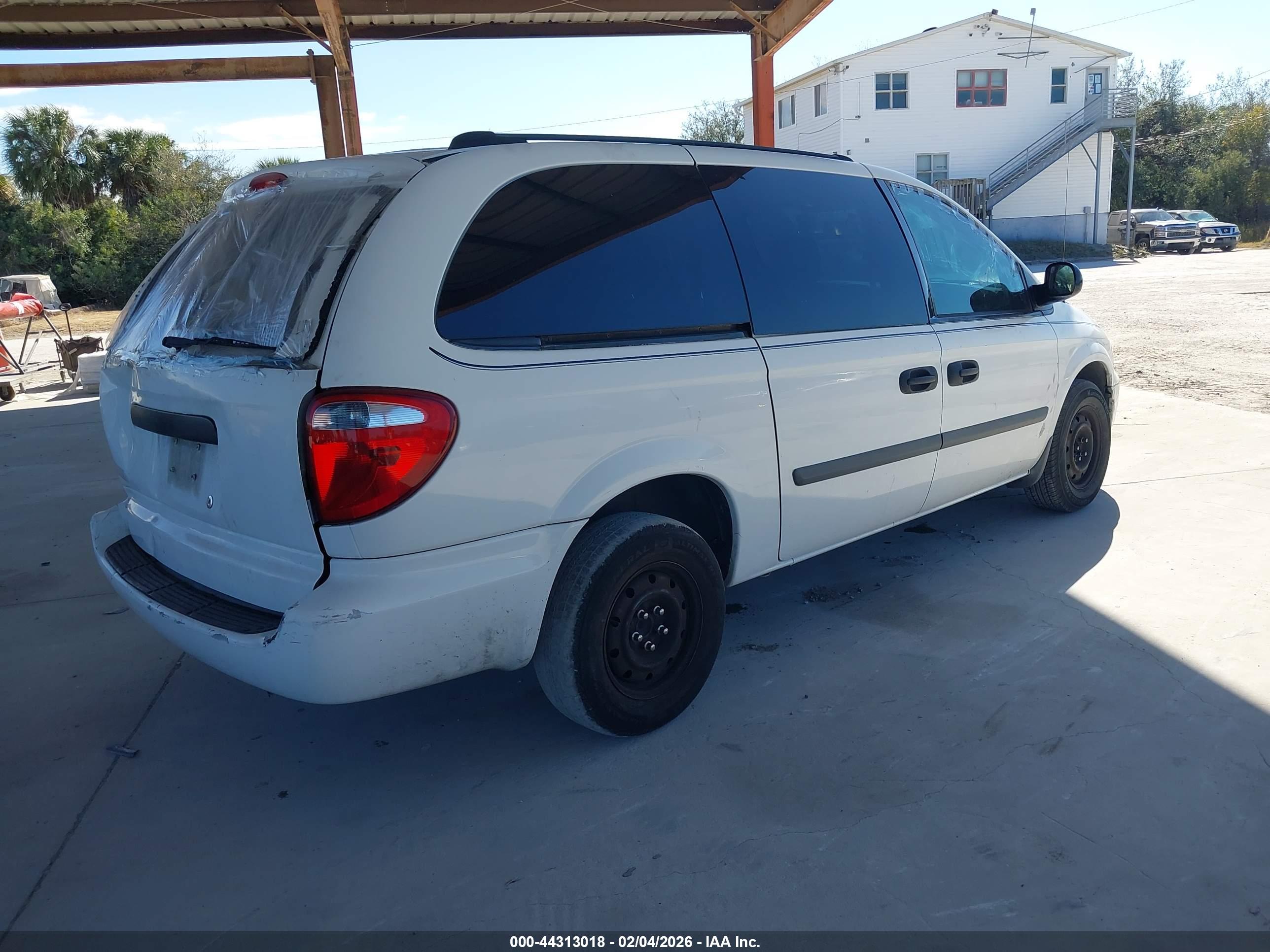 DODGE GRAND image 4