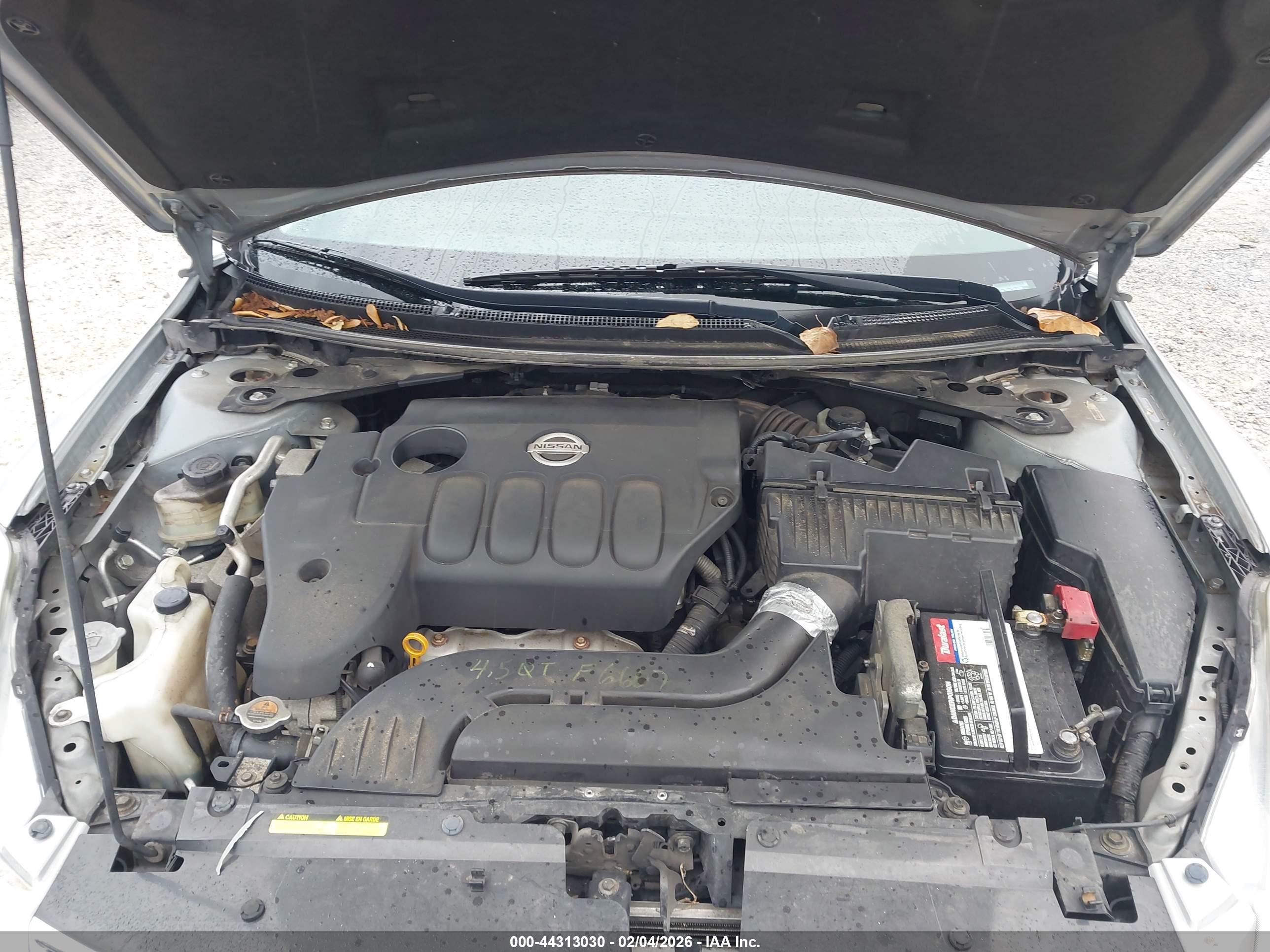 NISSAN ALTIMA image 10