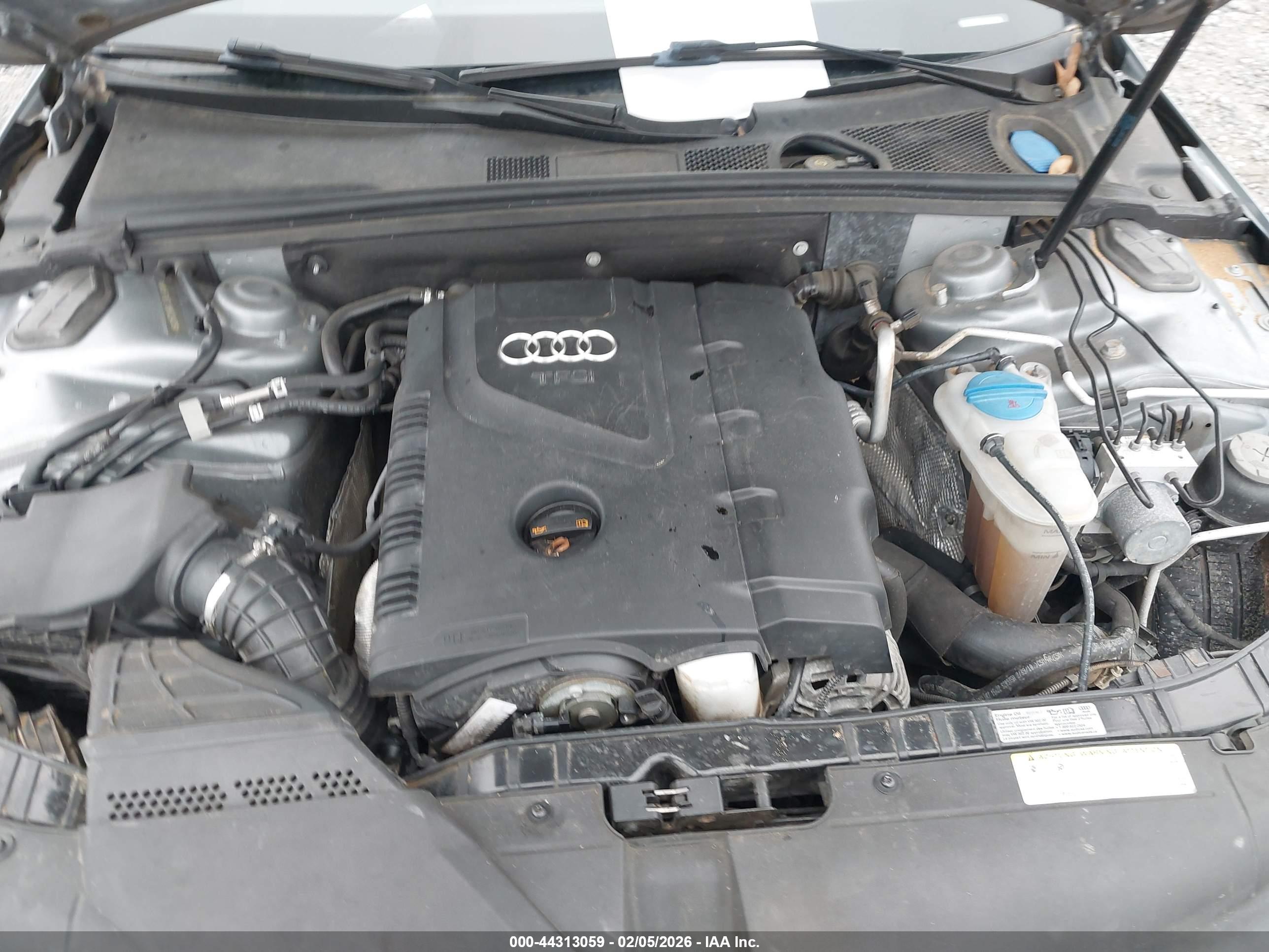 AUDI A4 image 10