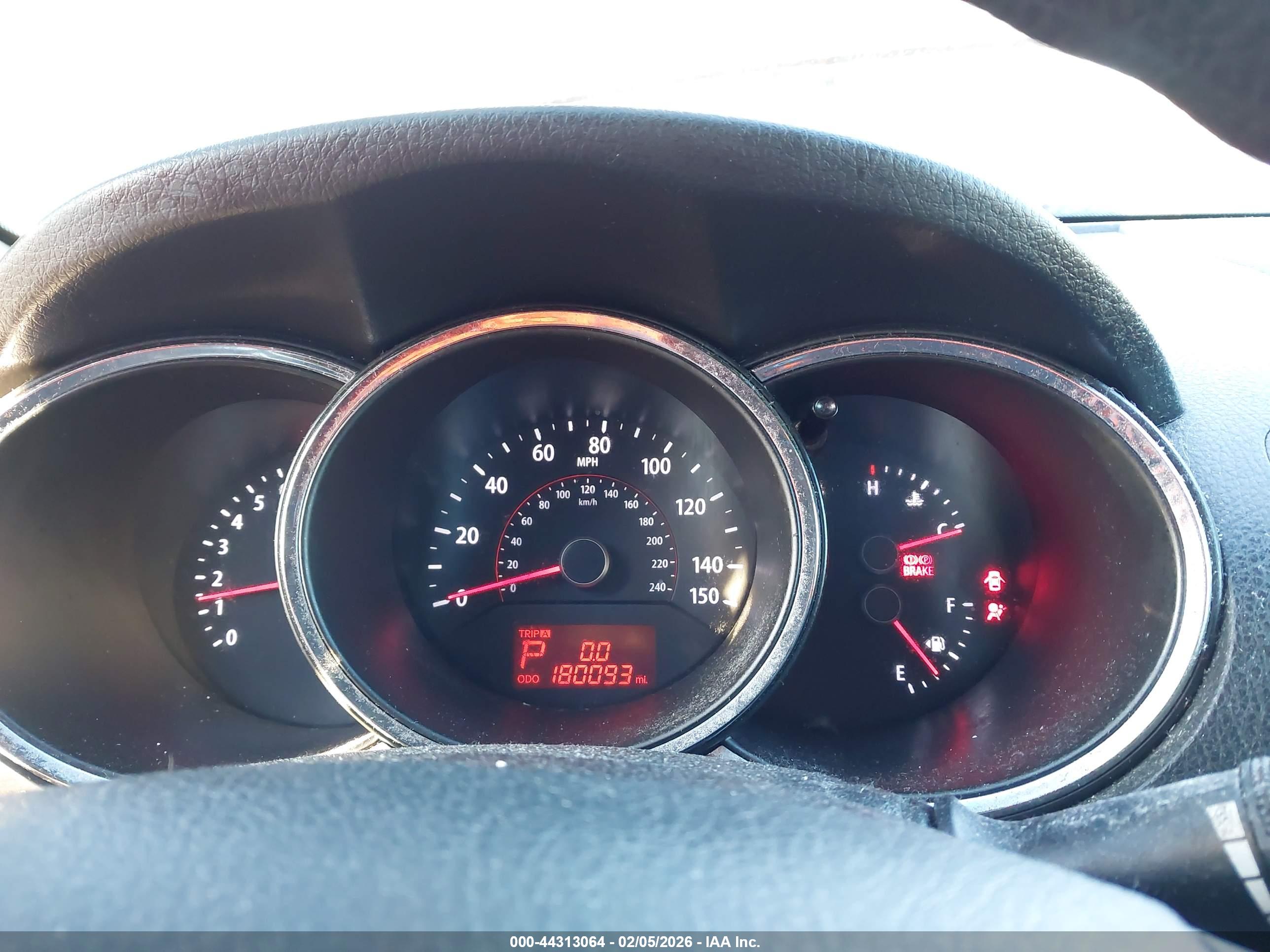 KIA SORENTO image 7