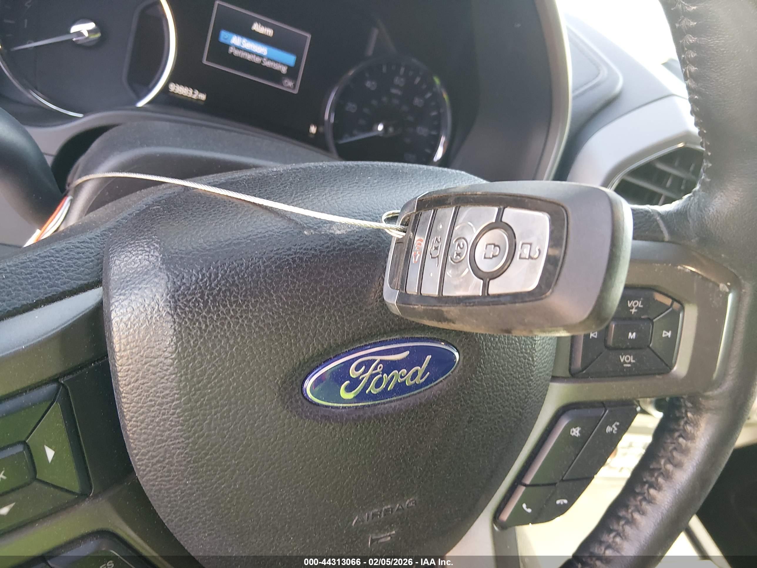 FORD EXPEDITION image 11
