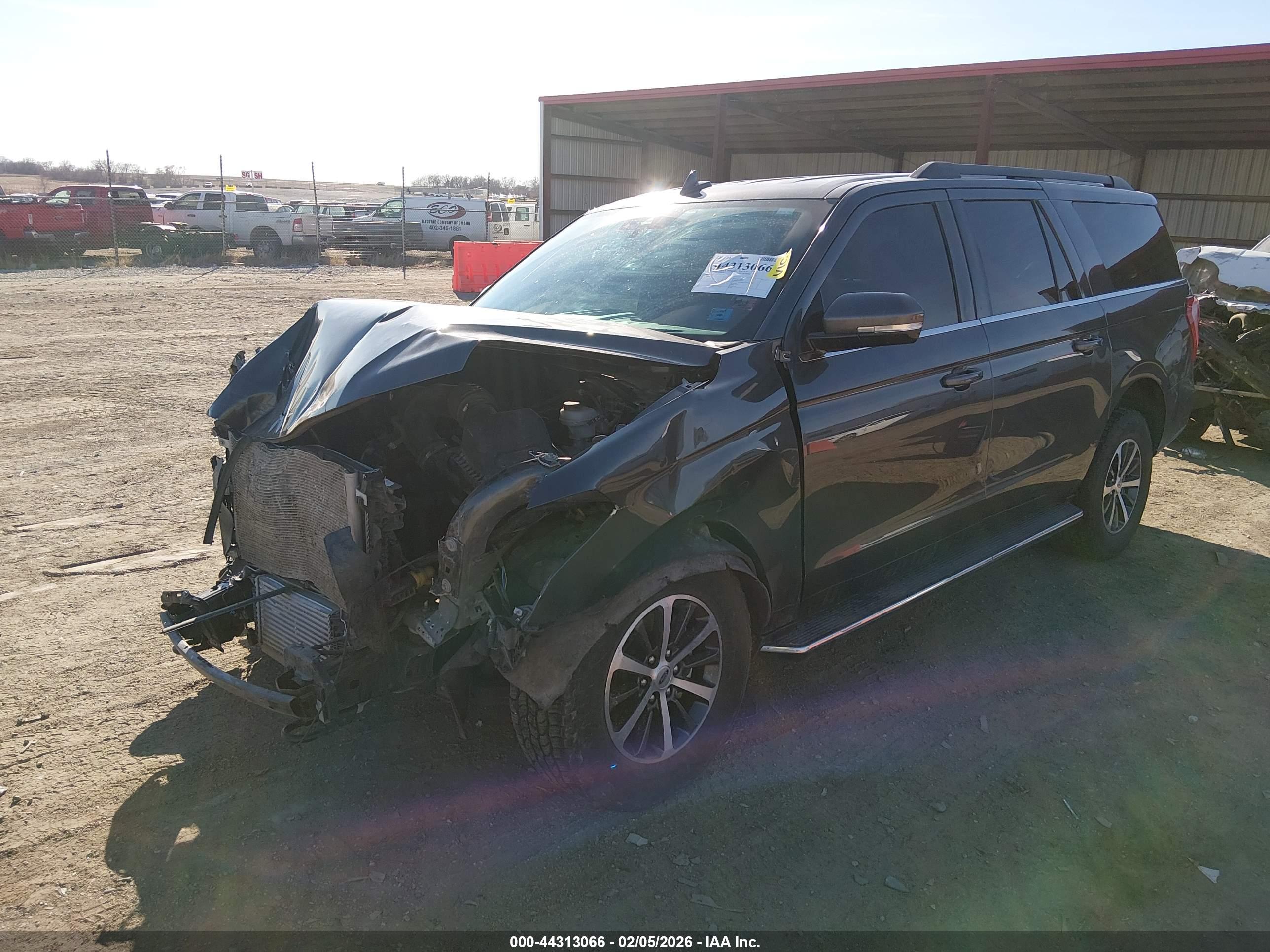 FORD EXPEDITION image 2