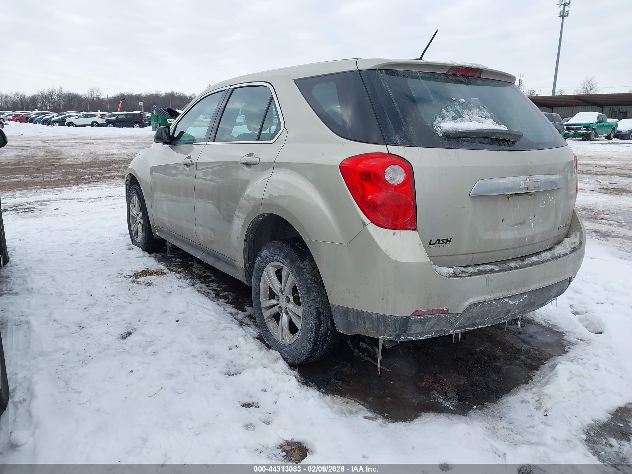 CHEVROLET EQUINOX image 3